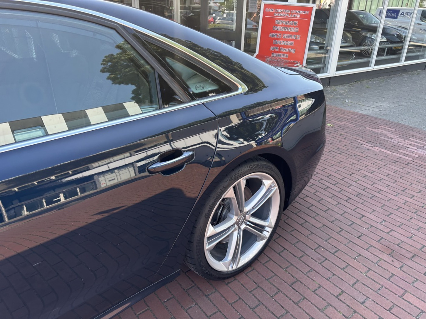 Foto van Audi S8