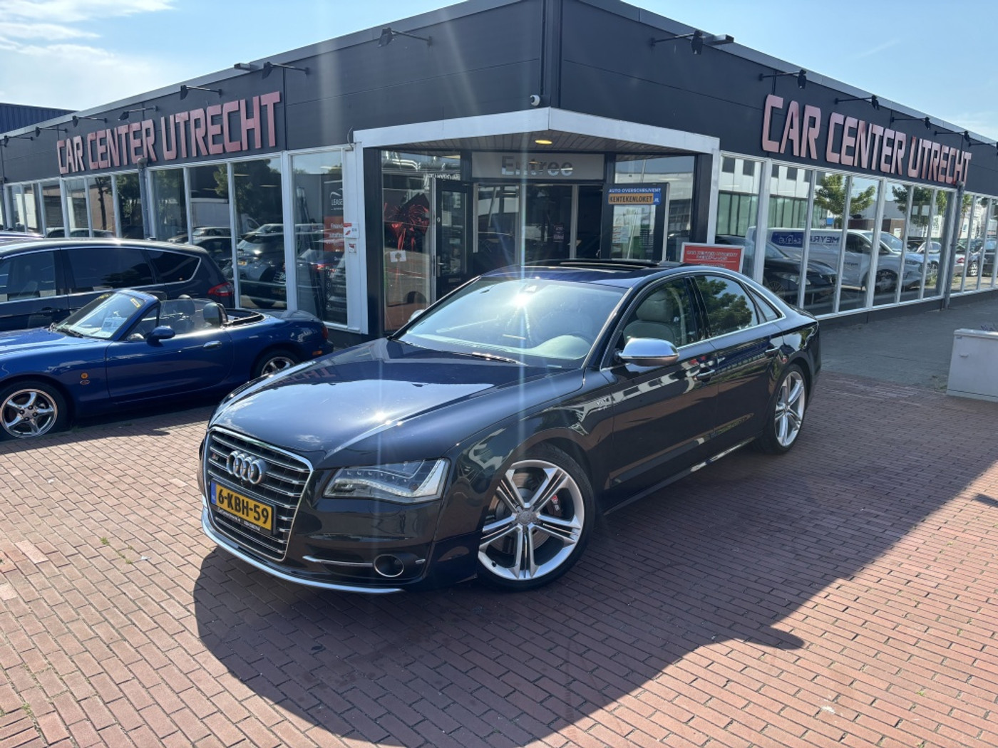 Foto van Audi S8