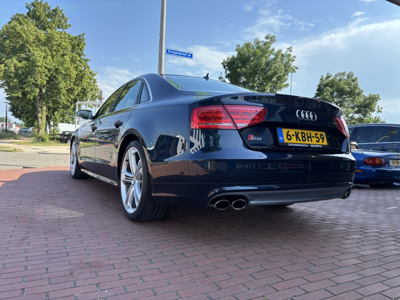 Foto van Audi S8
