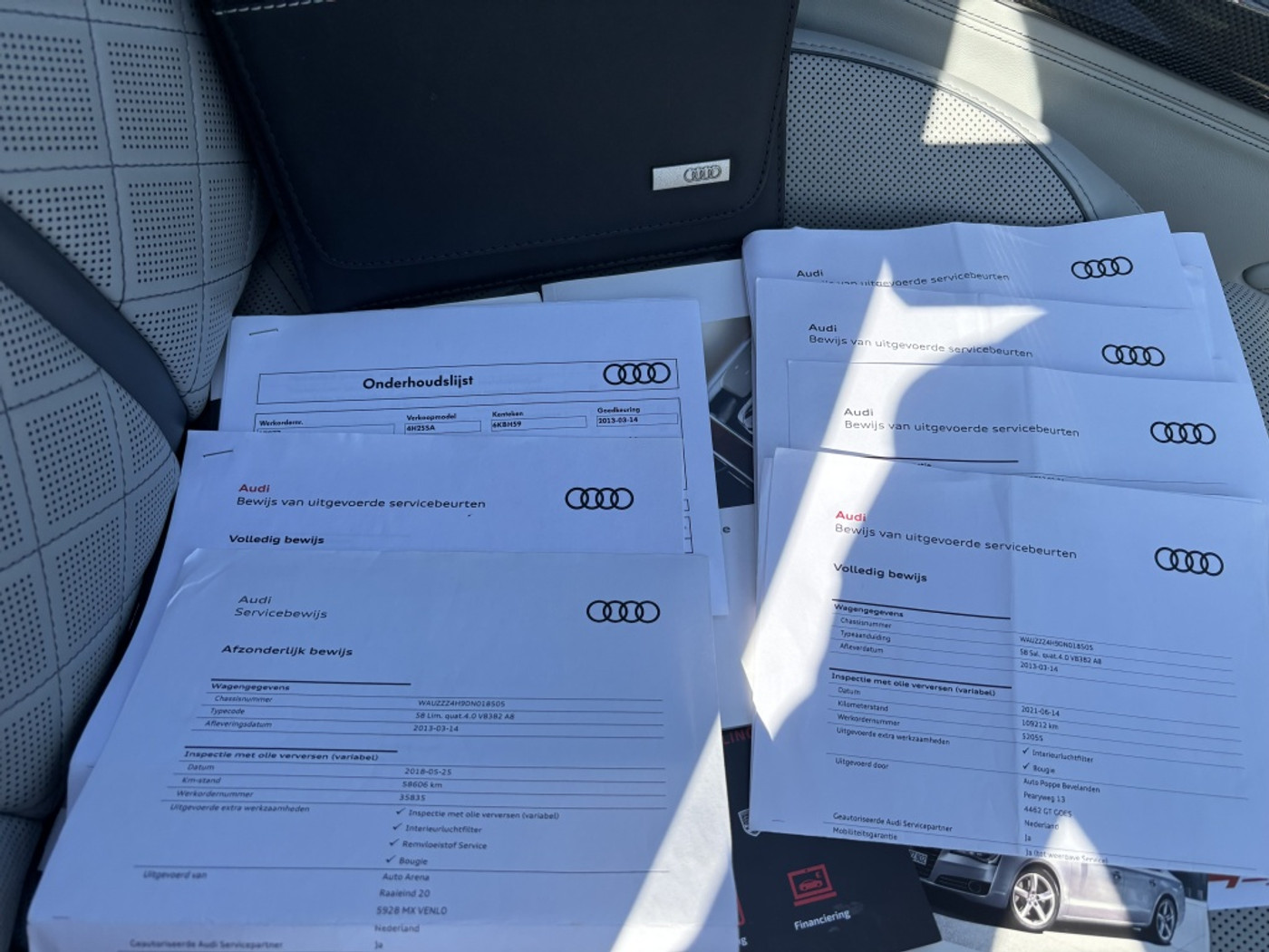 Foto van Audi S8