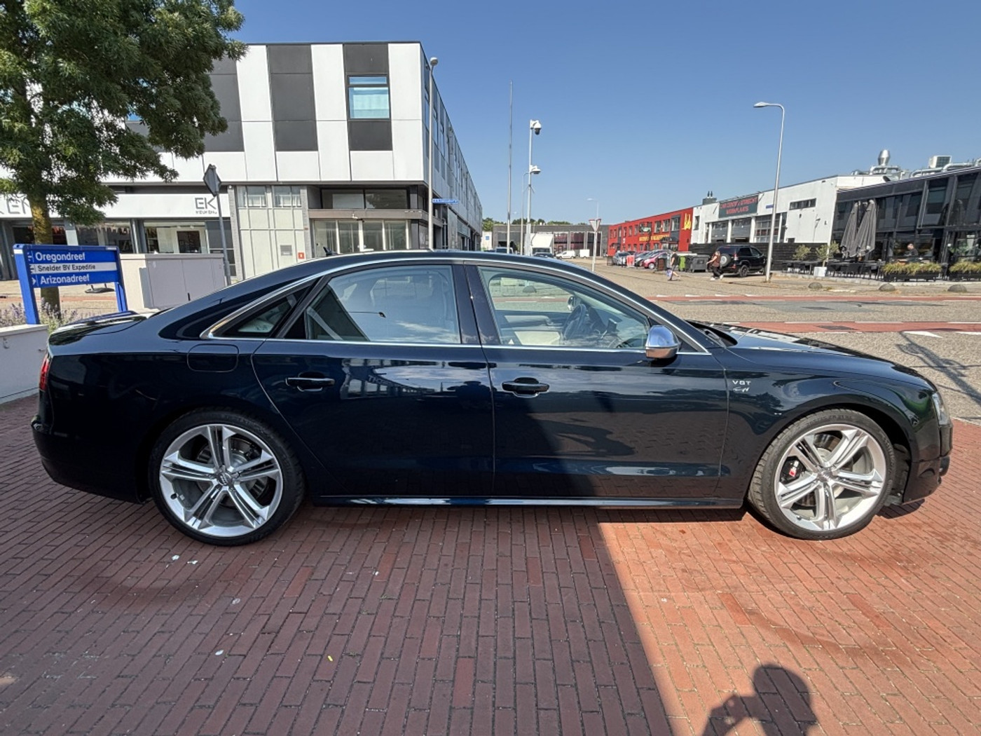 Foto van Audi S8