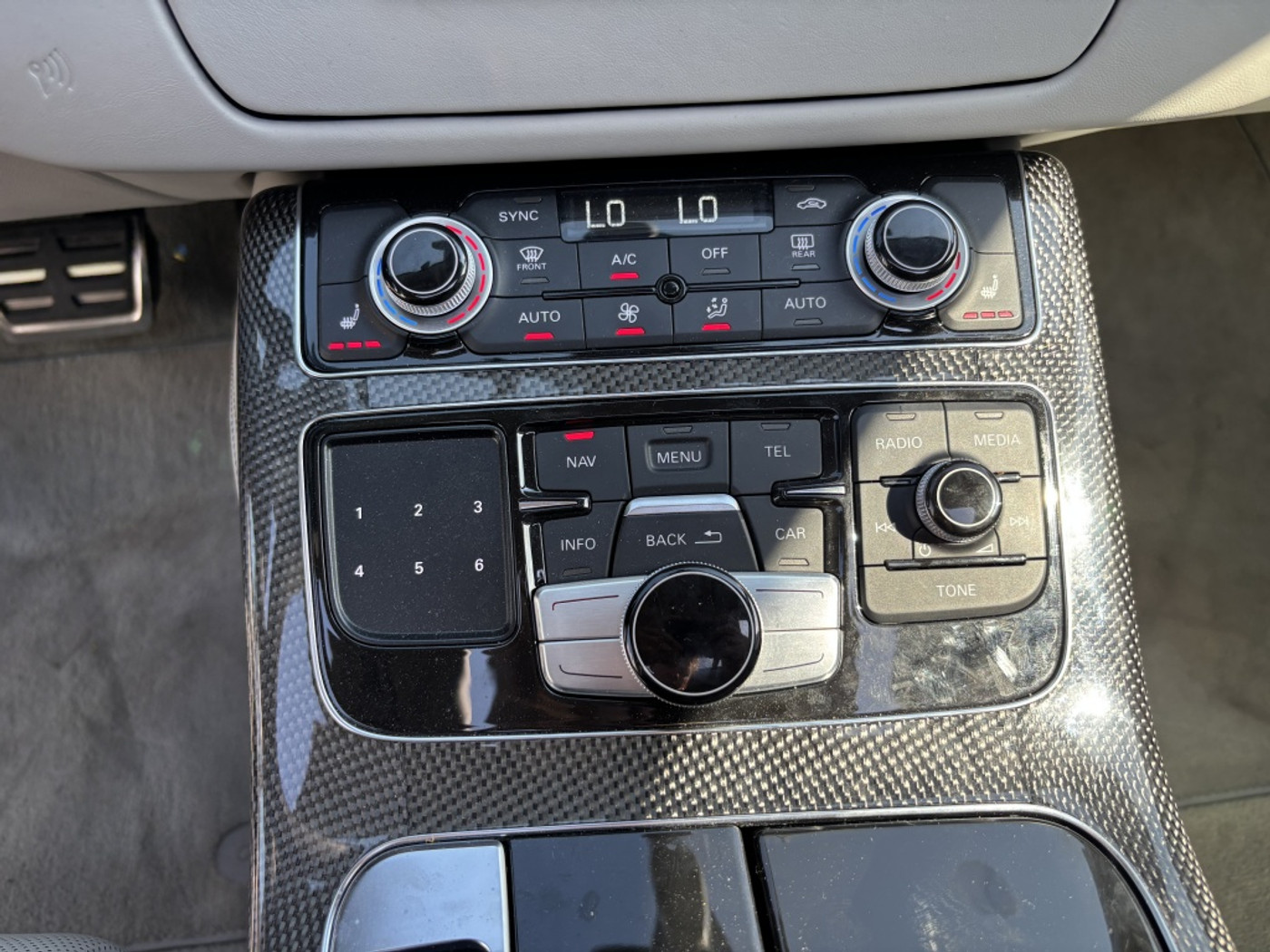 Foto van Audi S8