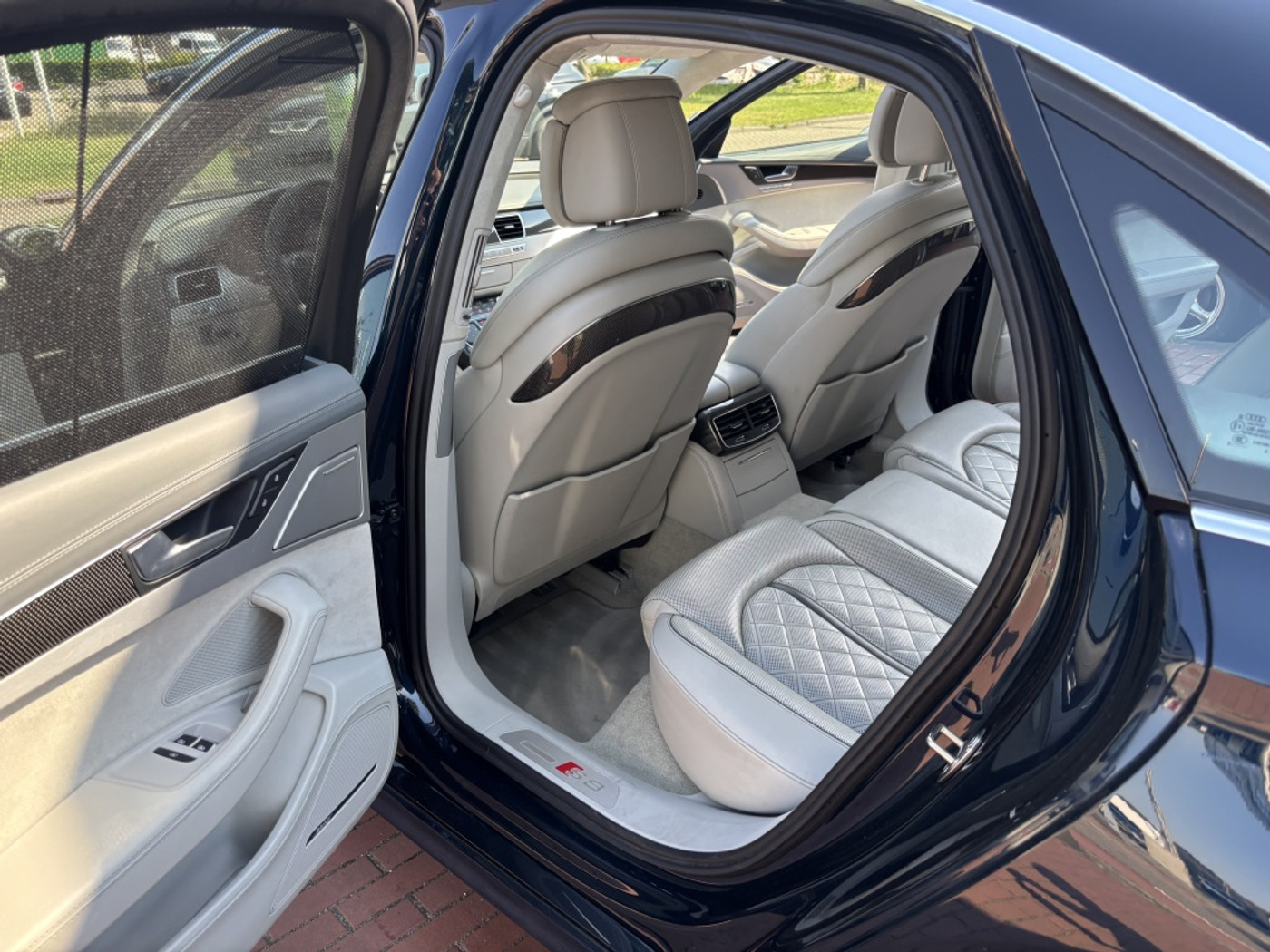 Foto van Audi S8