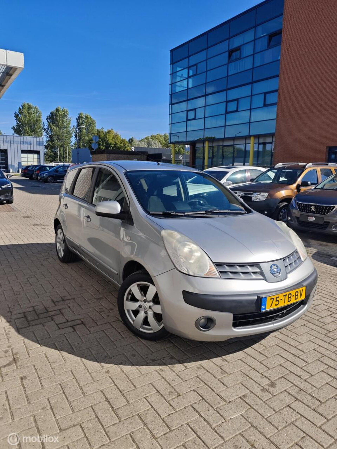 Nissan Nissan Note 1.6 First Note AUTOMAAT 2006 - voorkant