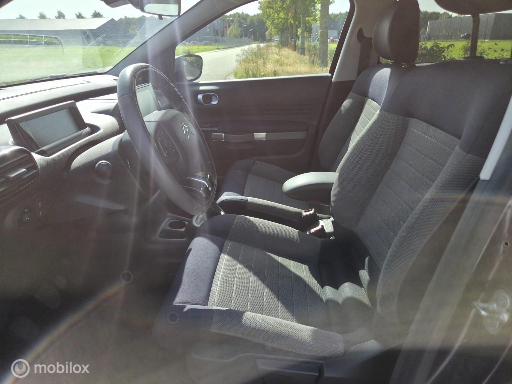 Foto van Citroen C4 Cactus
