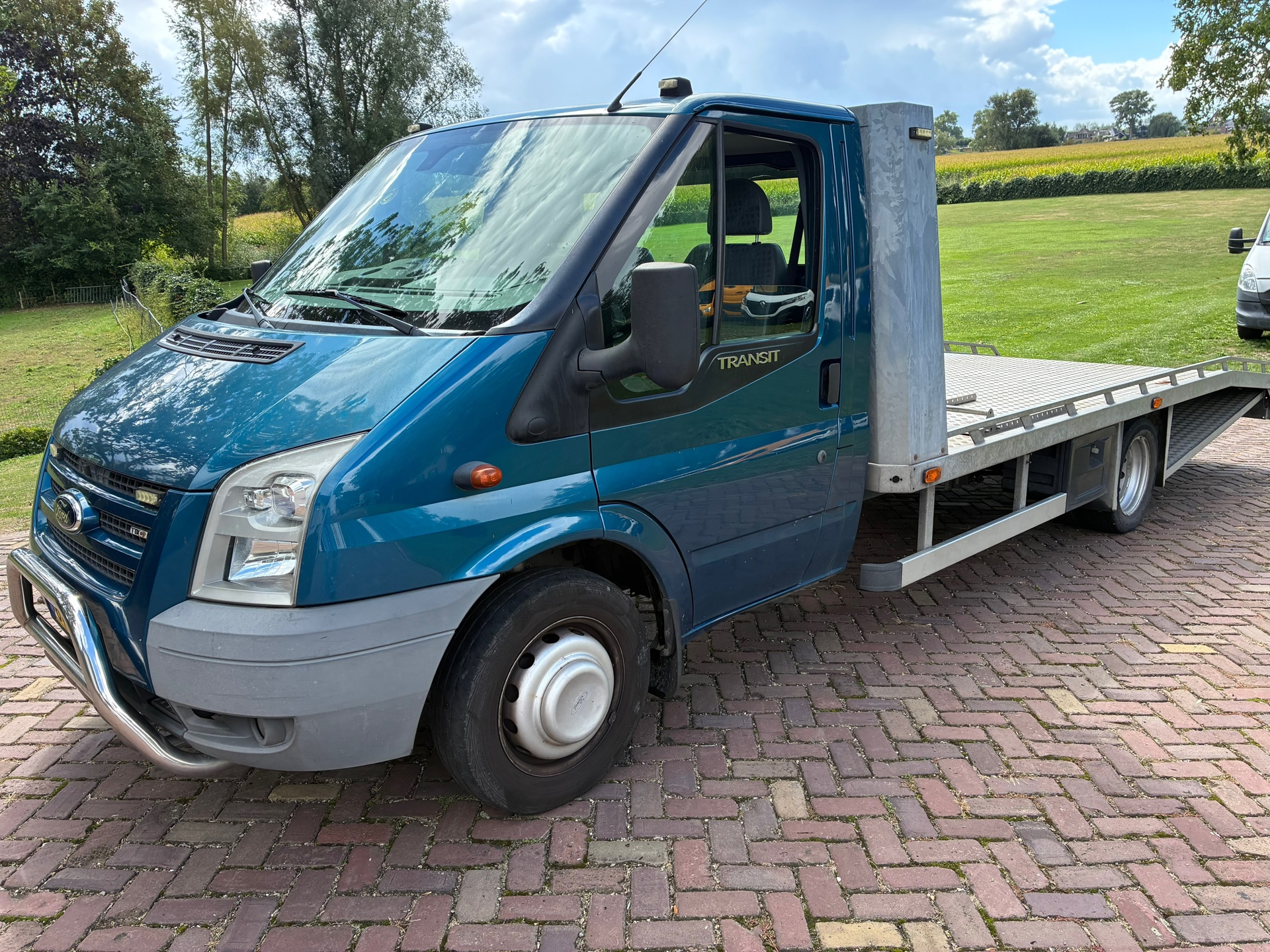 Ford Transit 350L 2.4 TDCI 140pk AUTOTRANSPORTER OPRIJWAGEN 2008 - voorkant