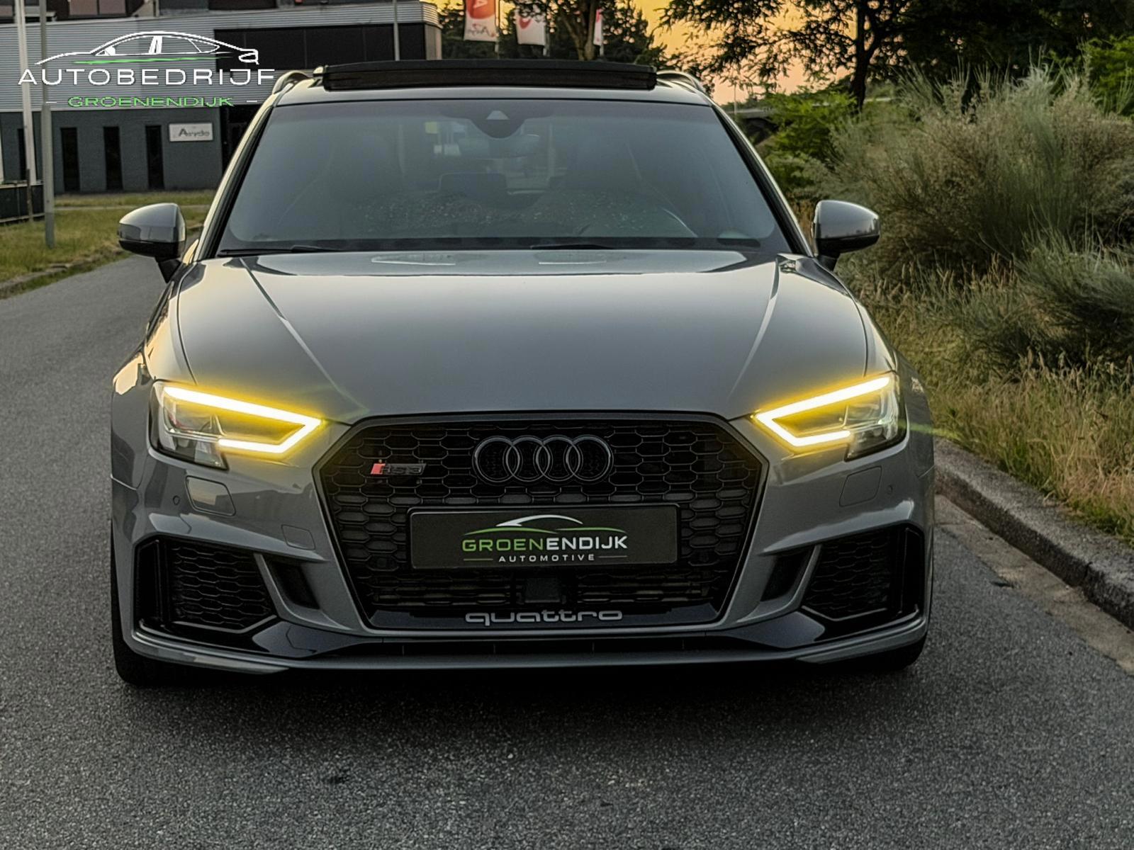 Foto van Audi RS 3 Sportback