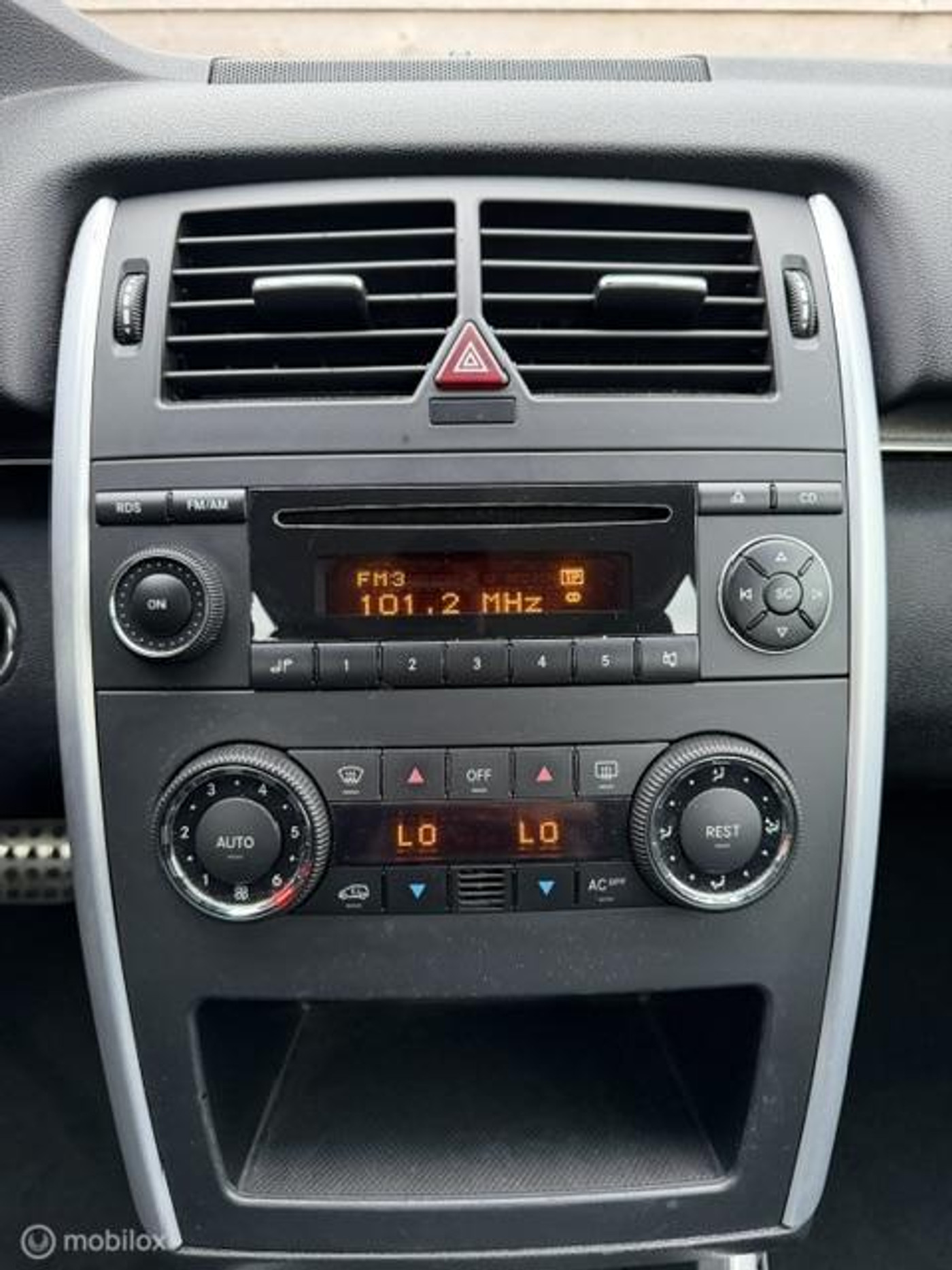 Foto van Mercedes-Benz B 170