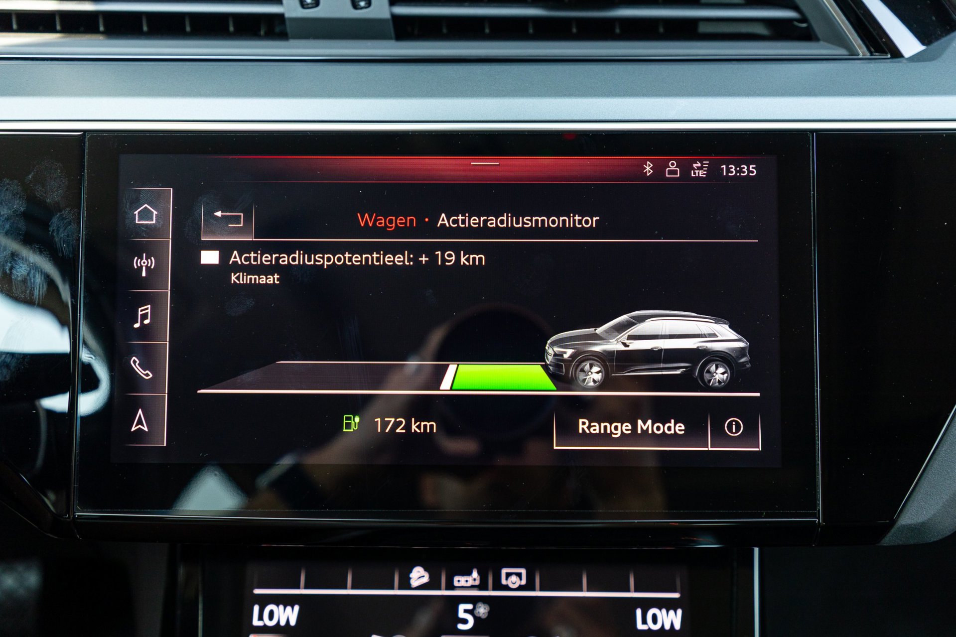 Foto van Audi E-tron