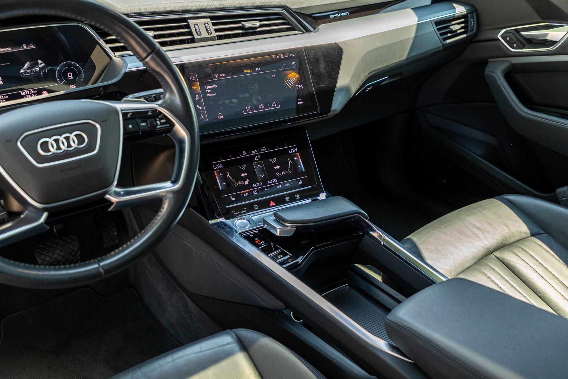 Foto van Audi E-tron