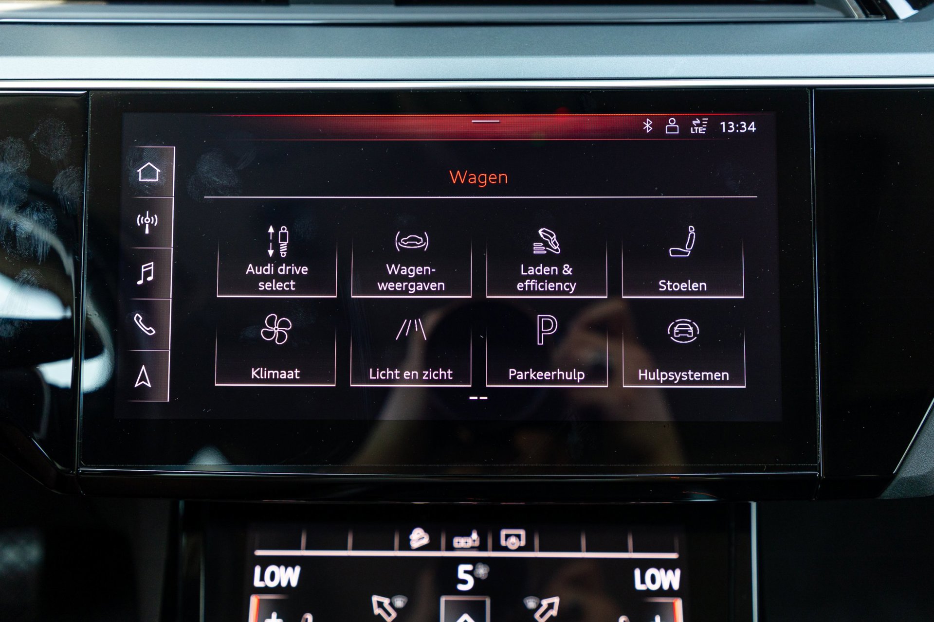 Foto van Audi E-tron