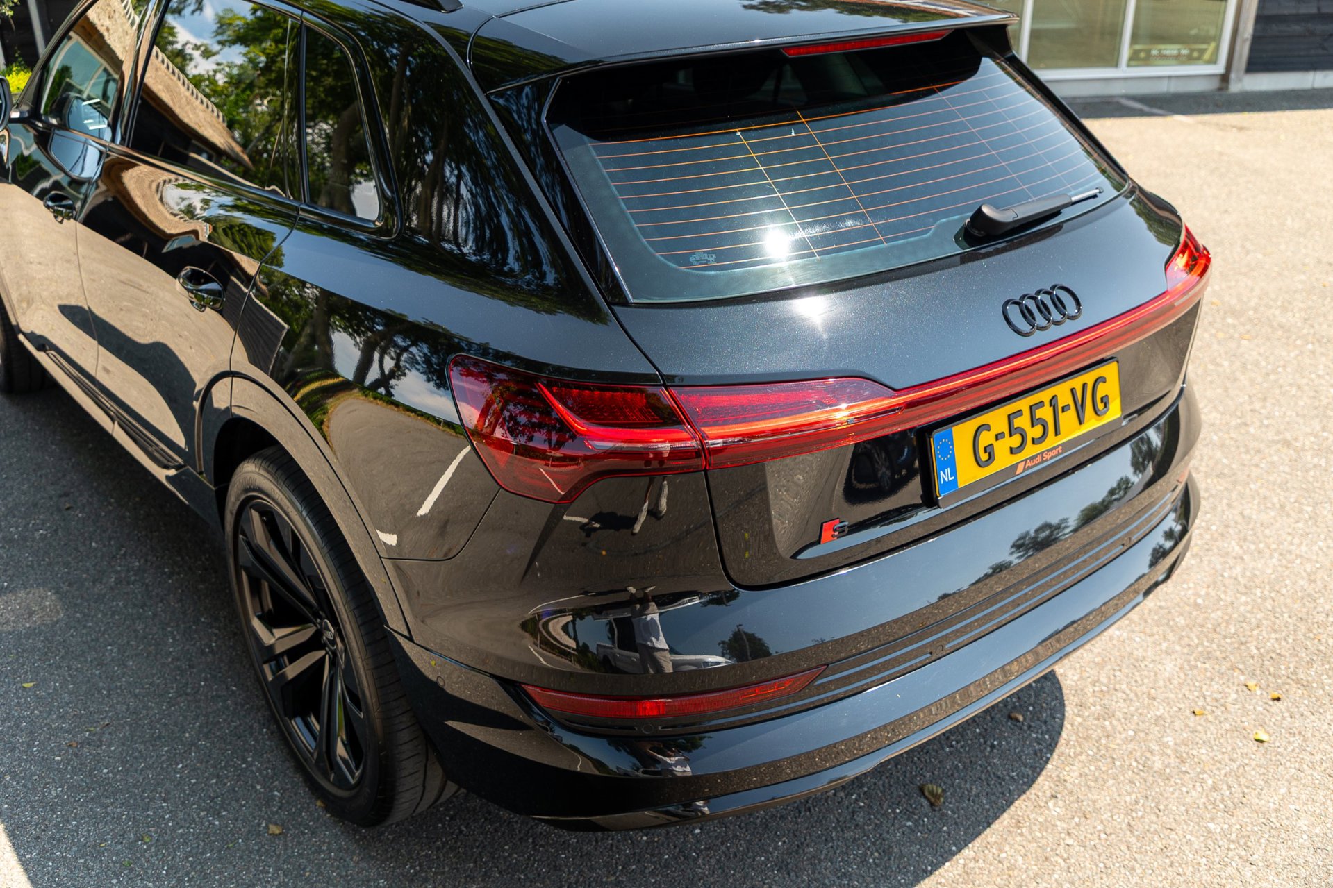 Foto van Audi E-tron