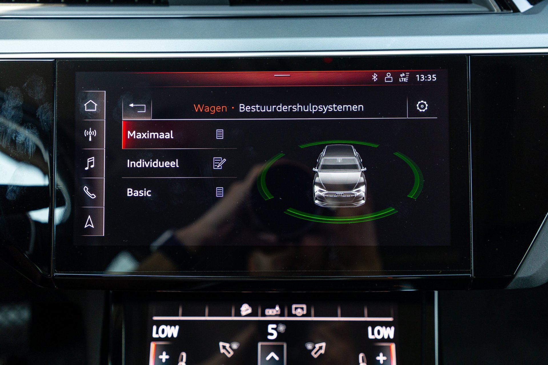 Foto van Audi E-tron