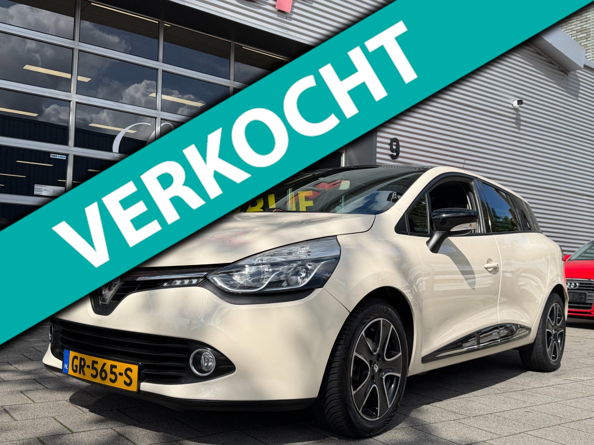Renault Clio Estate 0.9 TCe Dynamique 2015 - voorkant