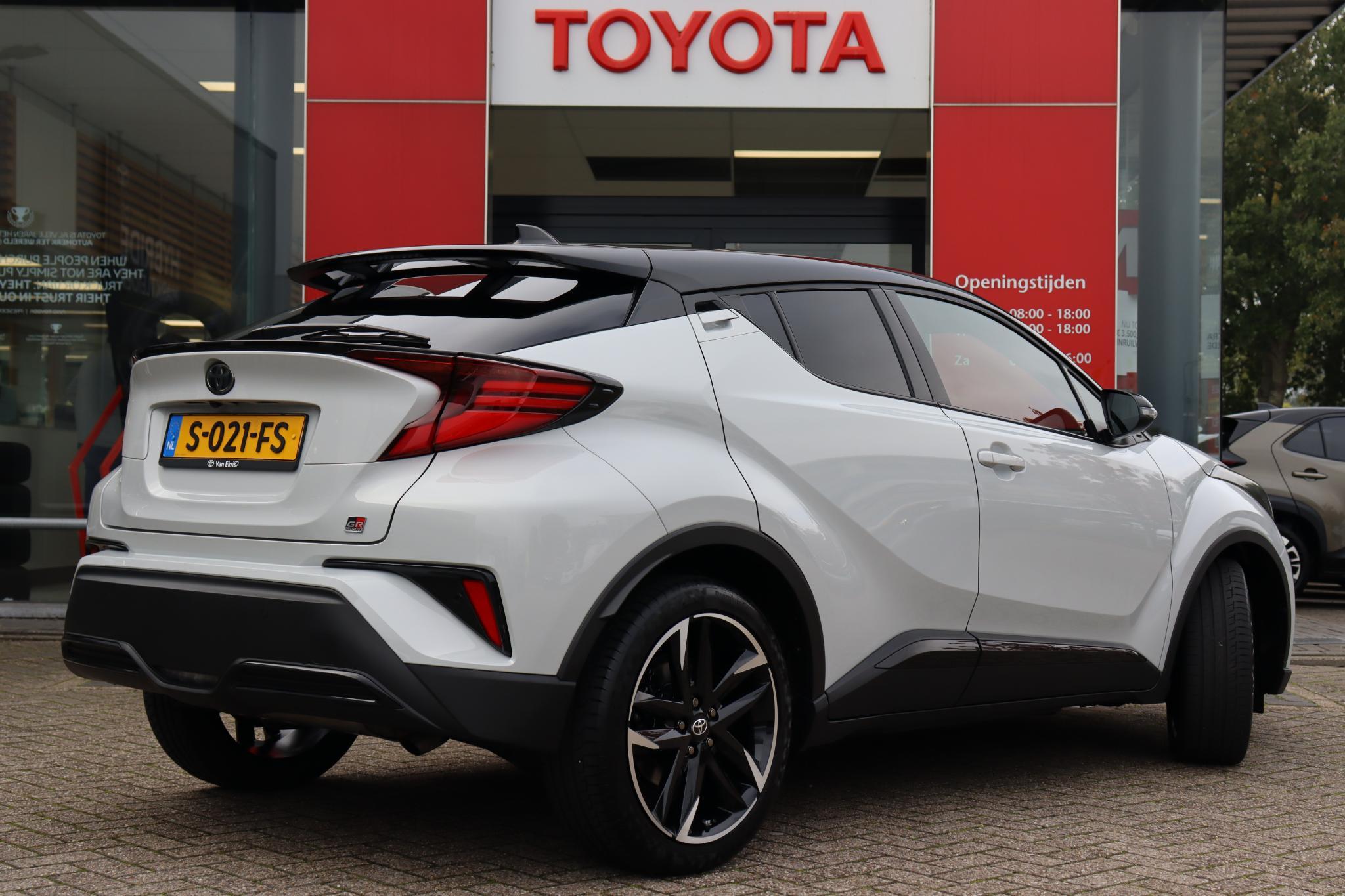 Foto van Toyota Toyota C-hr