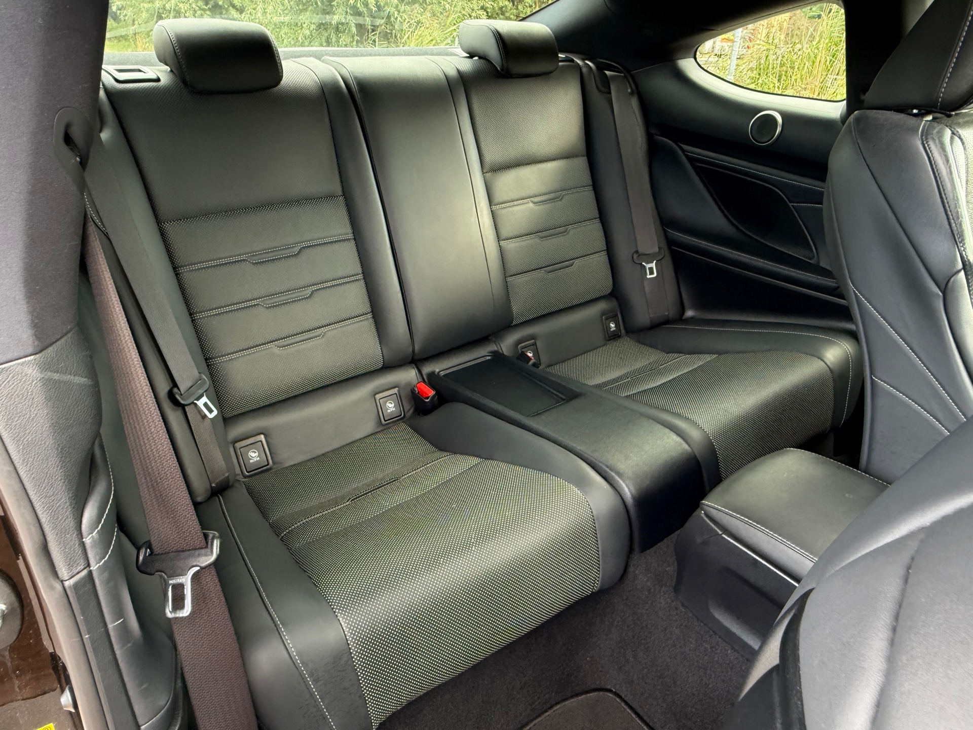 Foto van Lexus Lexus Rc300h