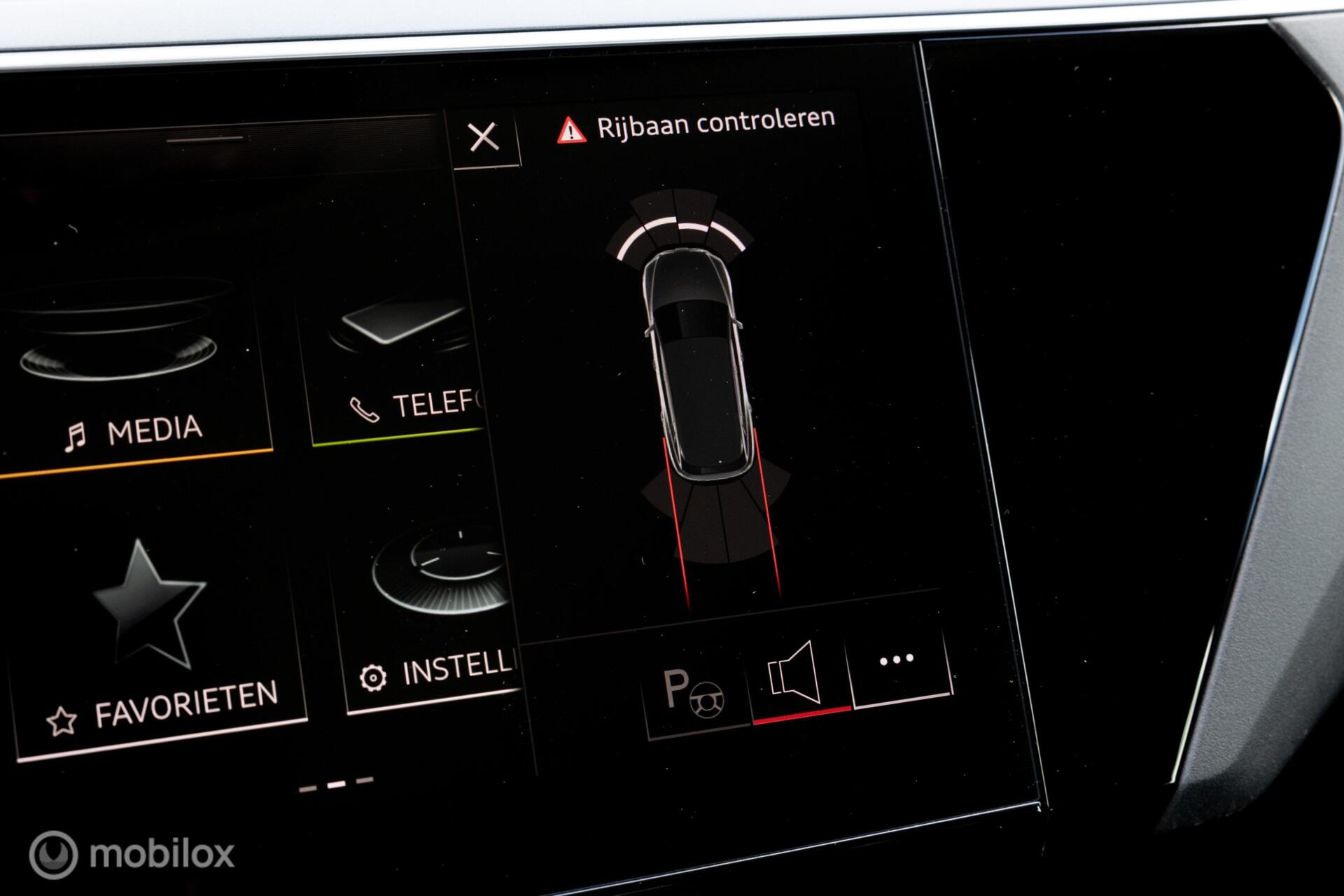 Foto van Audi E-tron 50