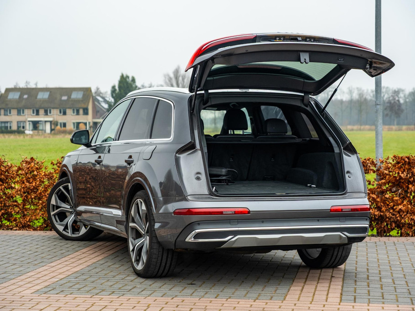Foto van Audi Q7 55 TFSI E