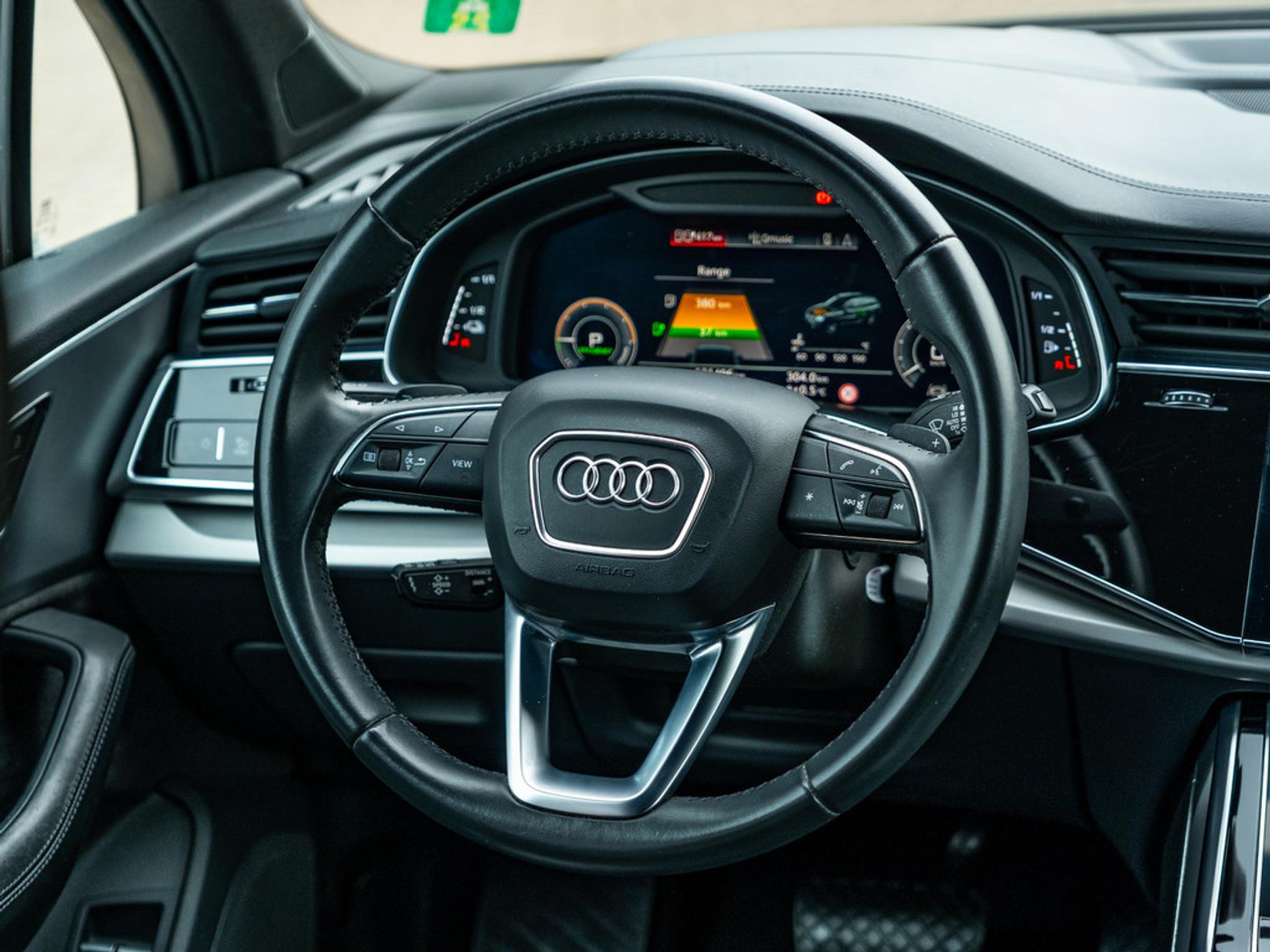 Foto van Audi Q7 55 TFSI E