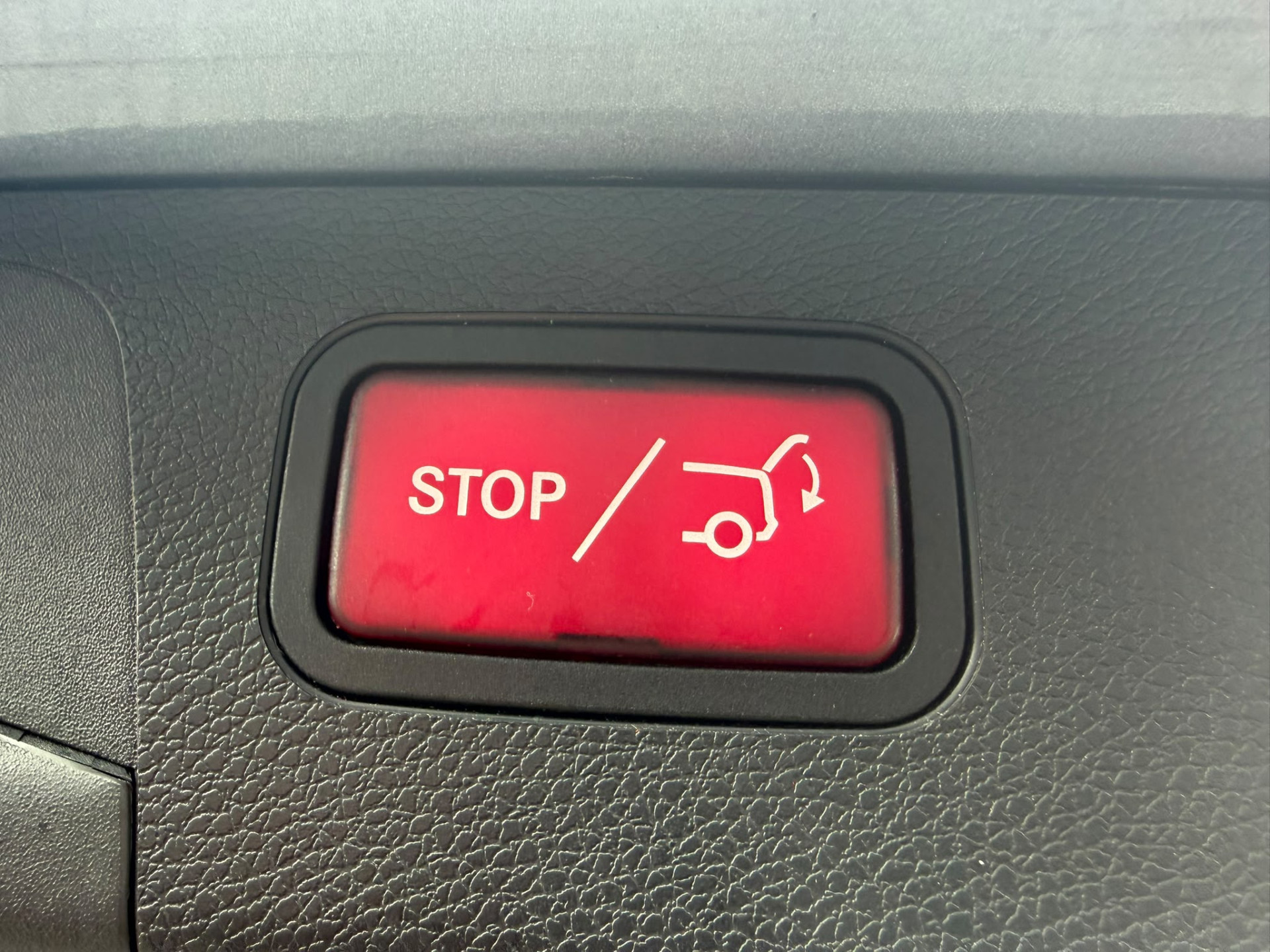 Foto van Mercedes-Benz E 200