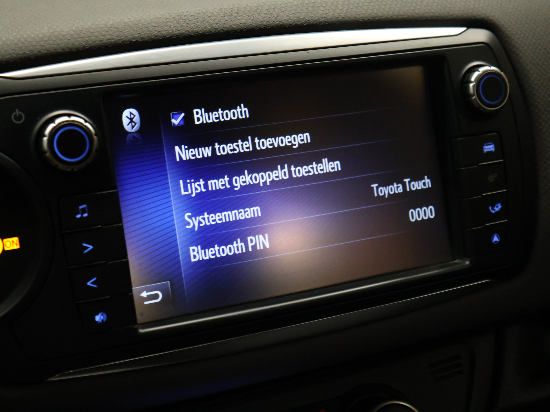 Foto van Toyota Toyota Yaris Hybrid