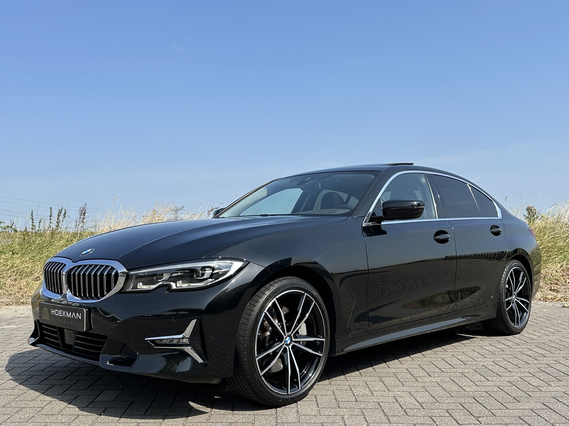 Foto van BMW 330i