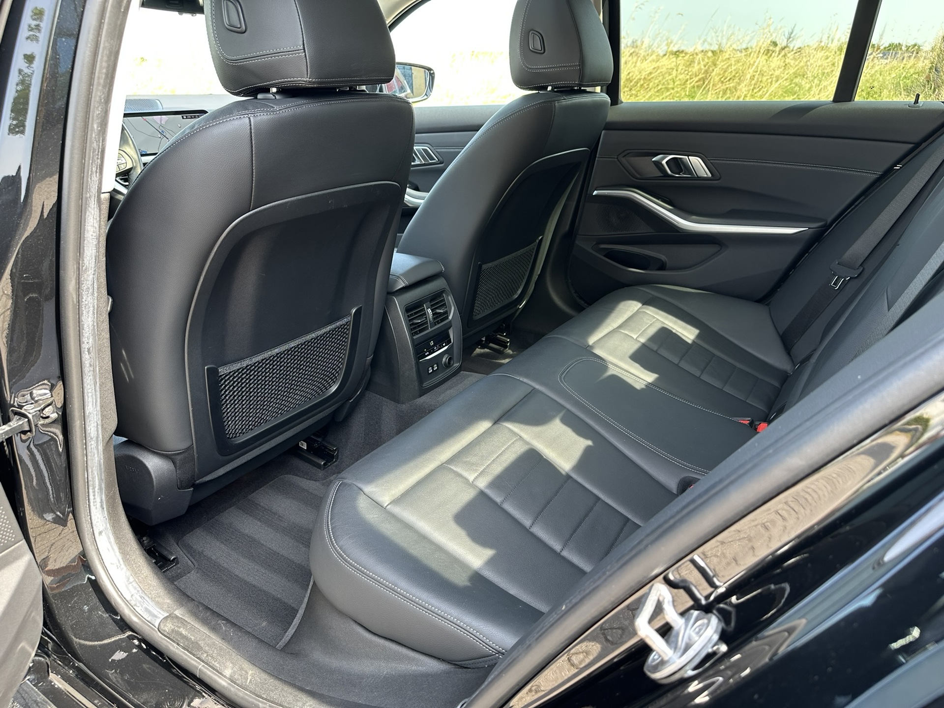 Foto van BMW 330i