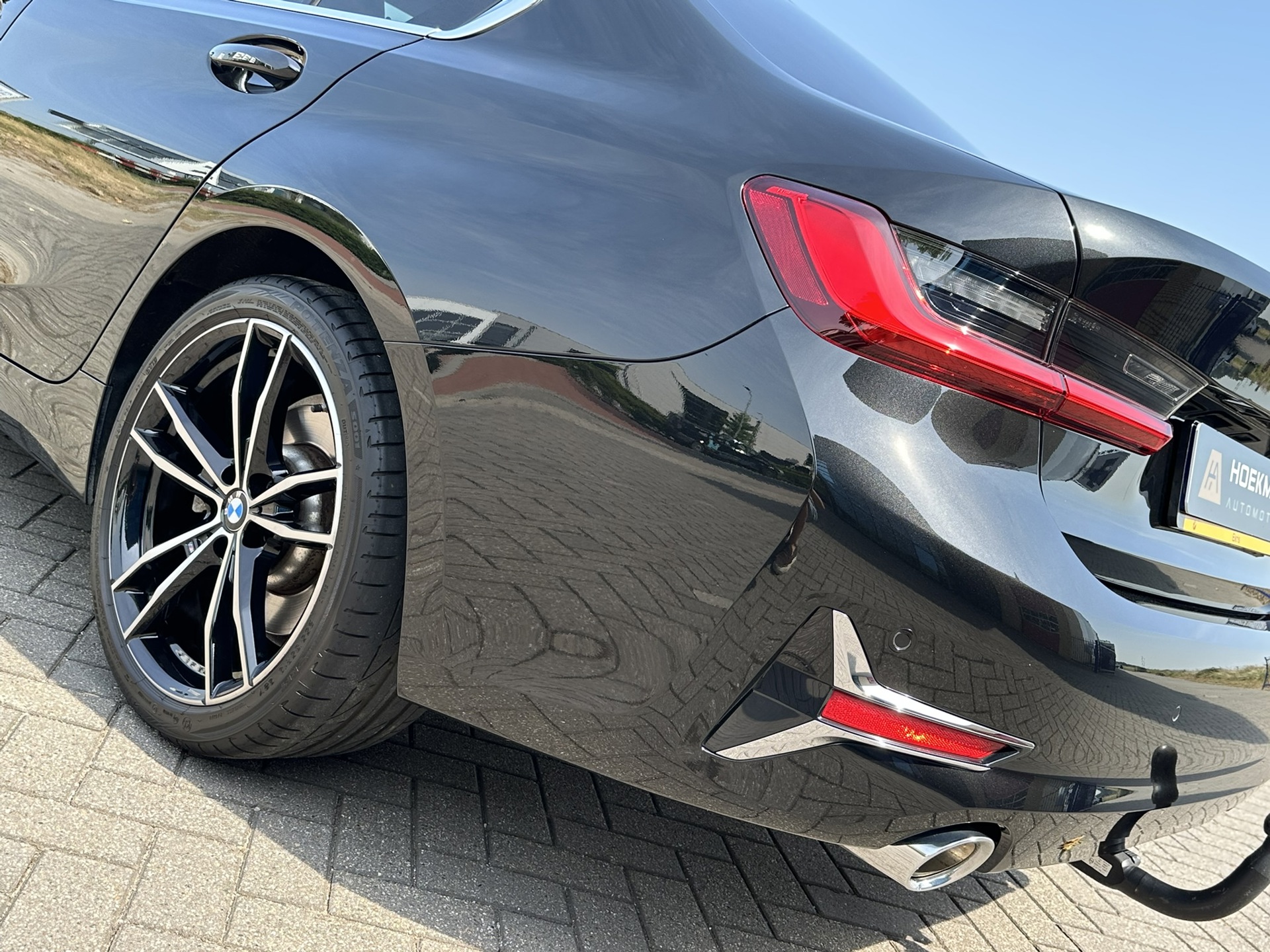 Foto van BMW 330i