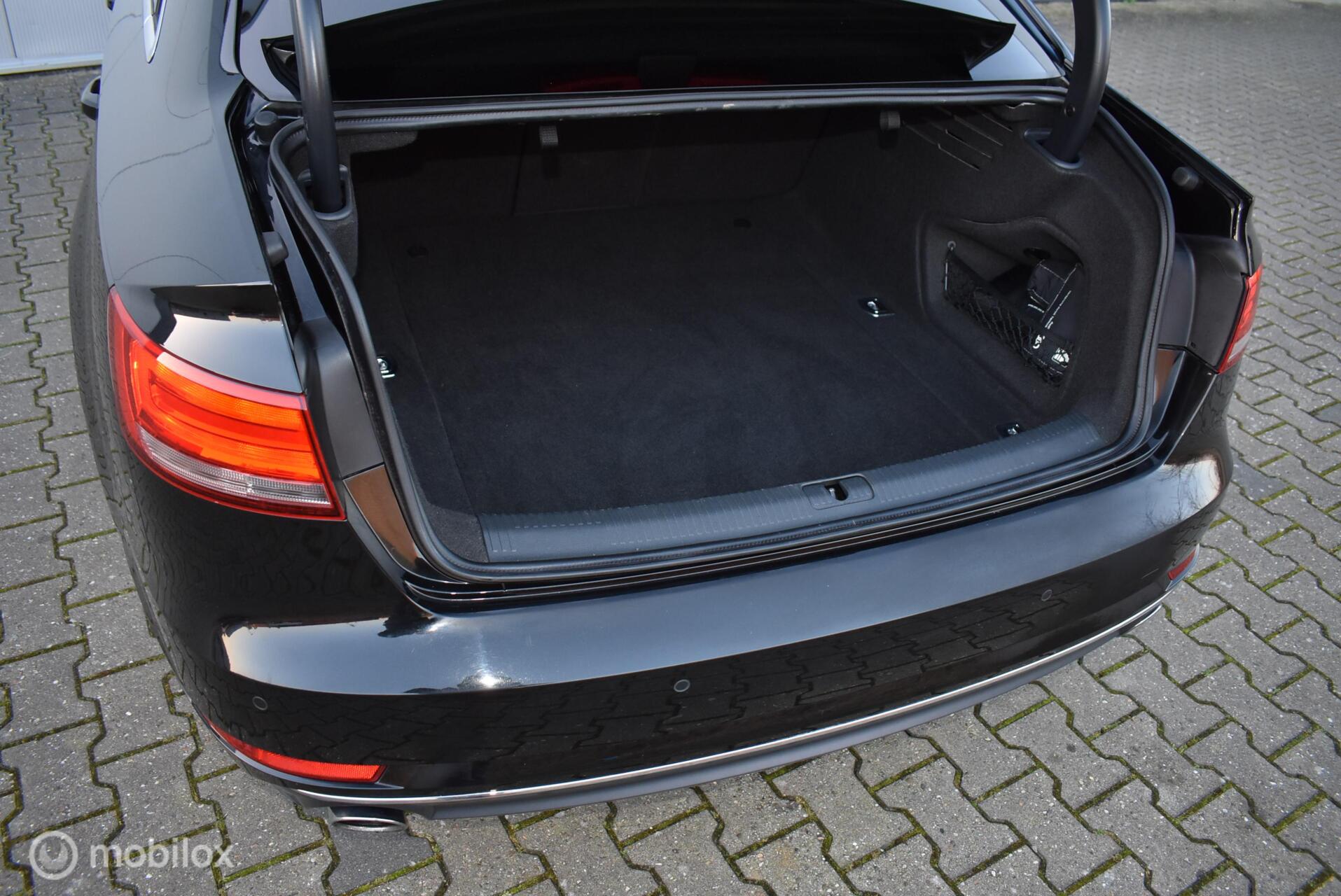 Foto van Audi A4 Limousine