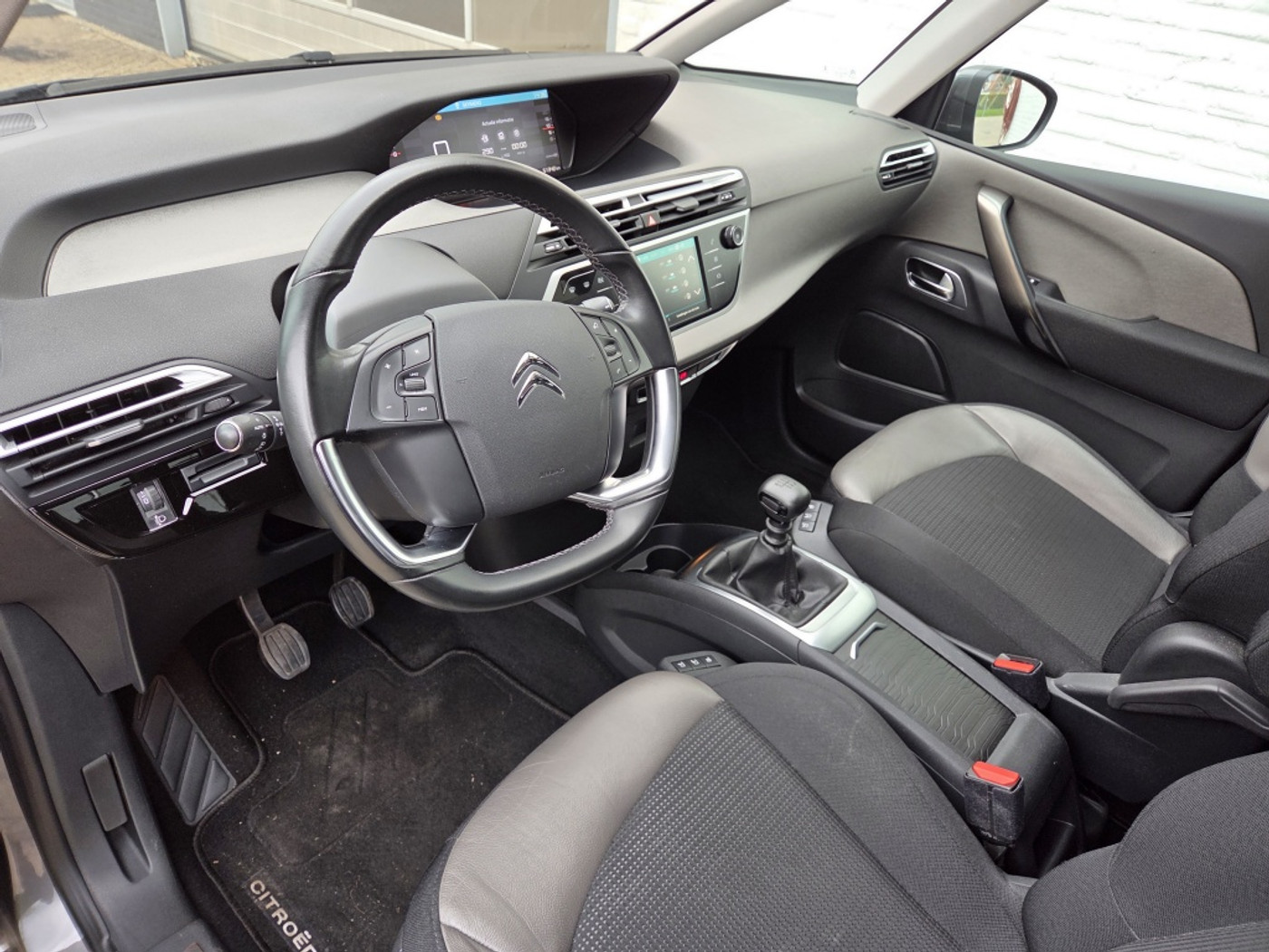 Foto van Citroen C4 Spacetourer