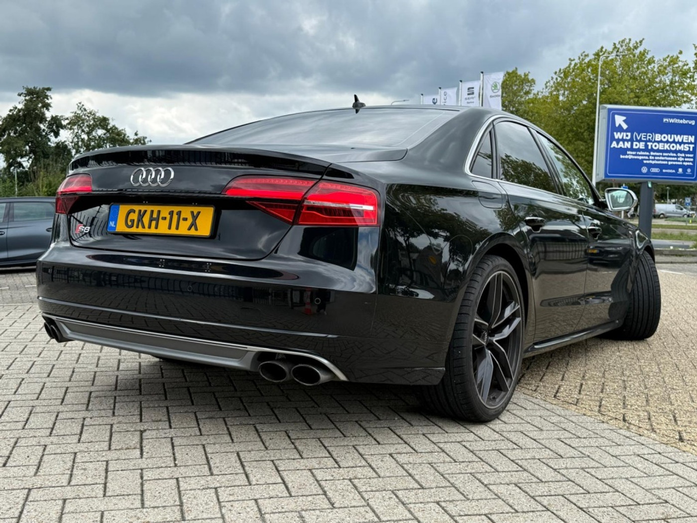 Foto van Audi S8