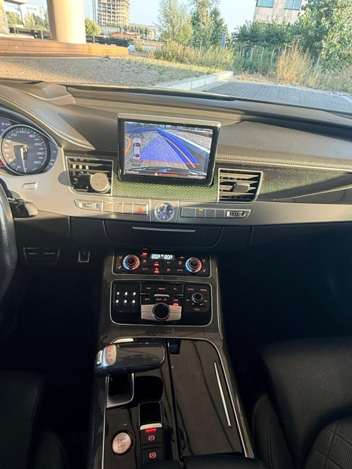Foto van Audi S8