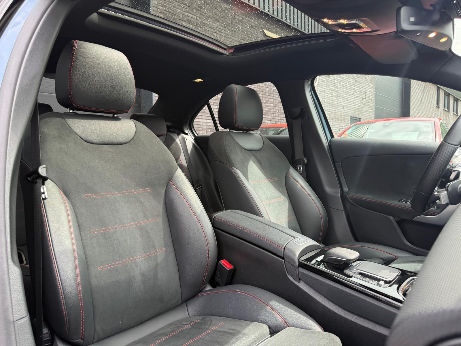 Foto van Mercedes-Benz A 250