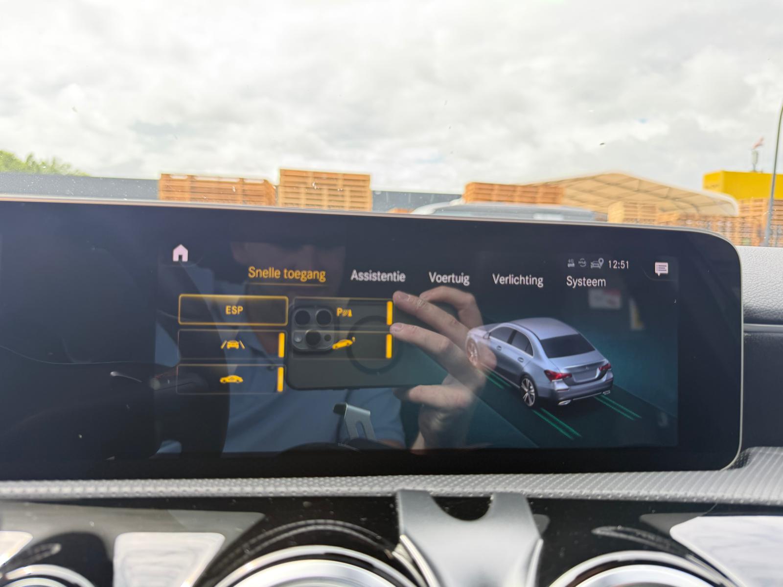 Foto van Mercedes-Benz A 250