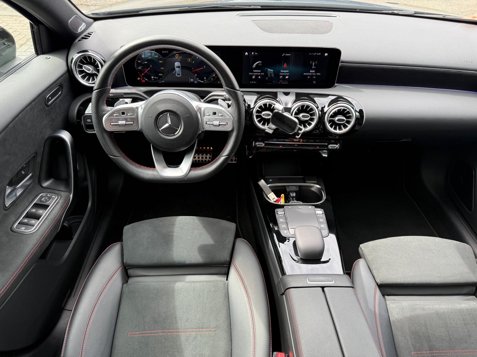 Foto van Mercedes-Benz A 250