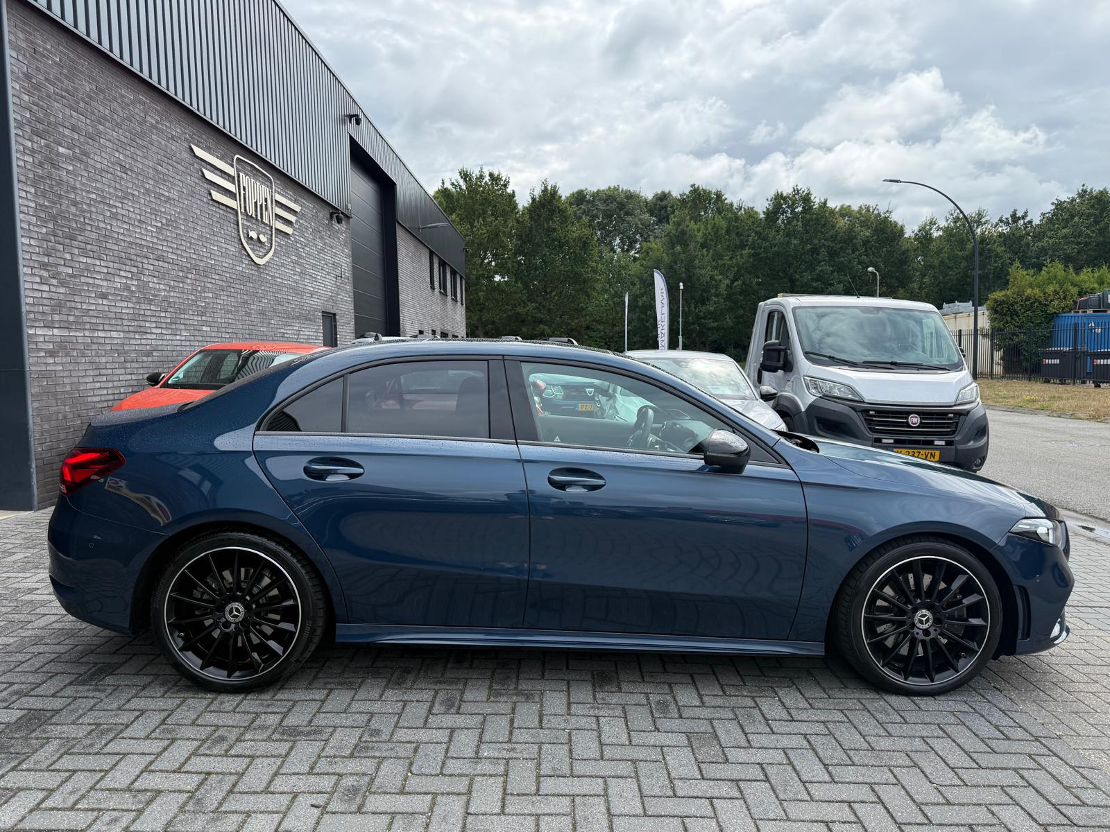 Foto van Mercedes-Benz A 250