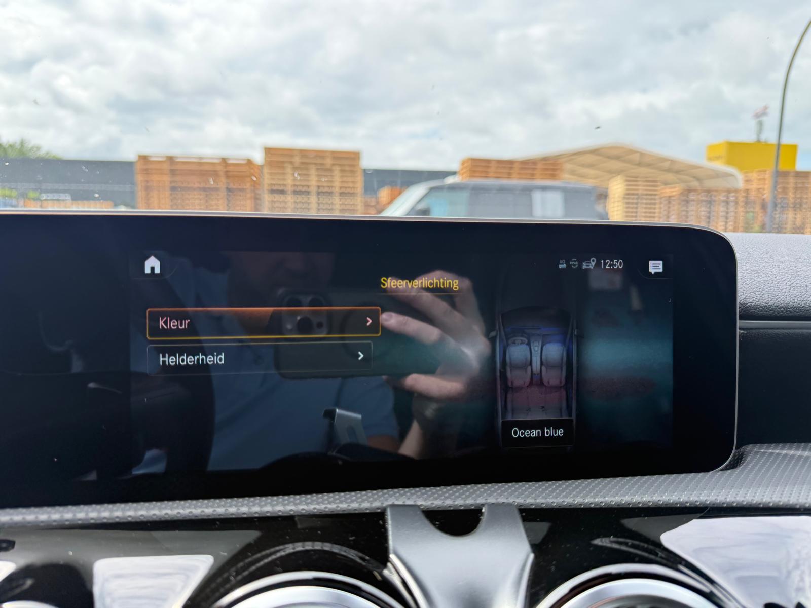 Foto van Mercedes-Benz A 250