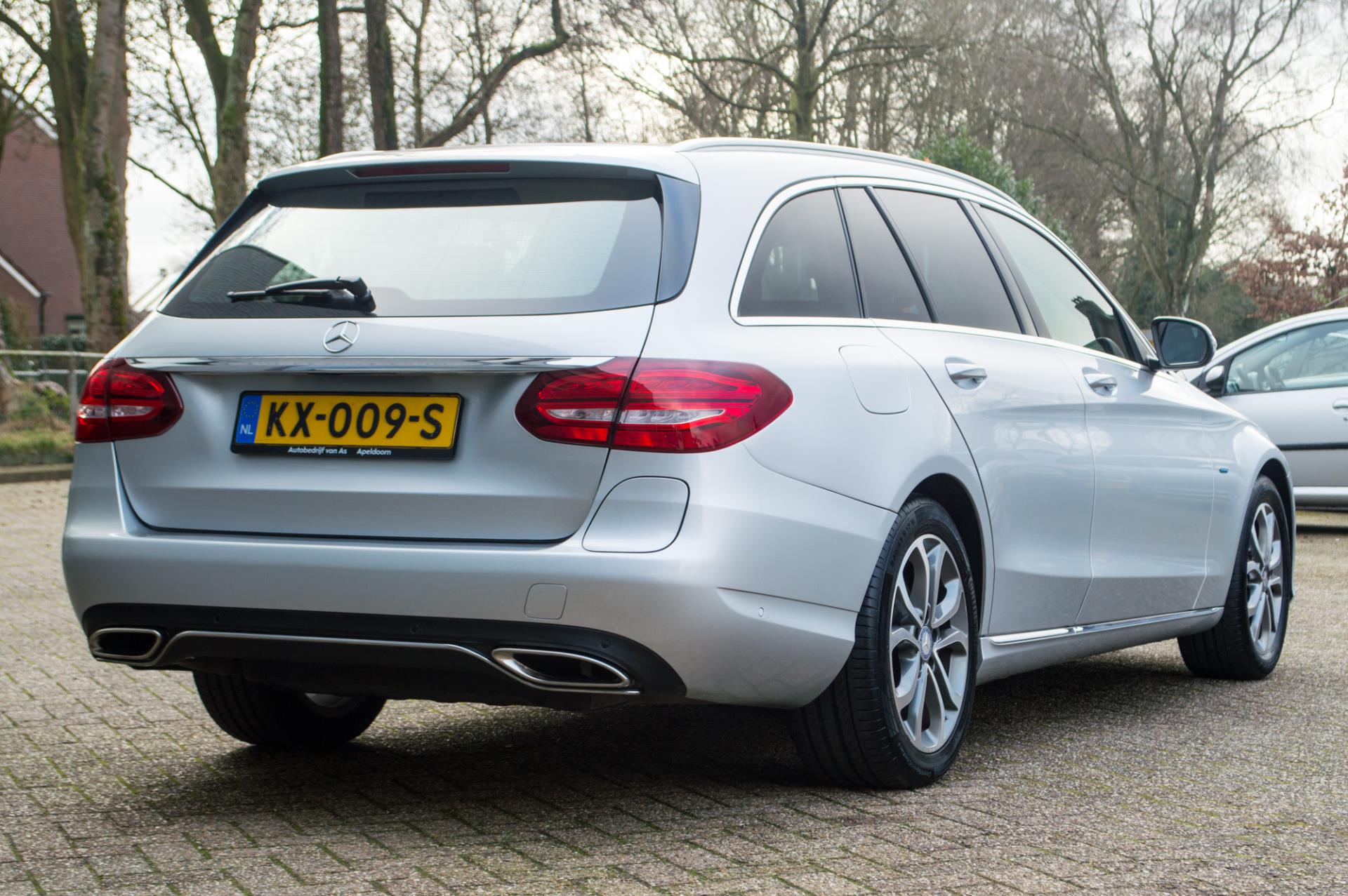 Foto van Mercedes-Benz C 350 E