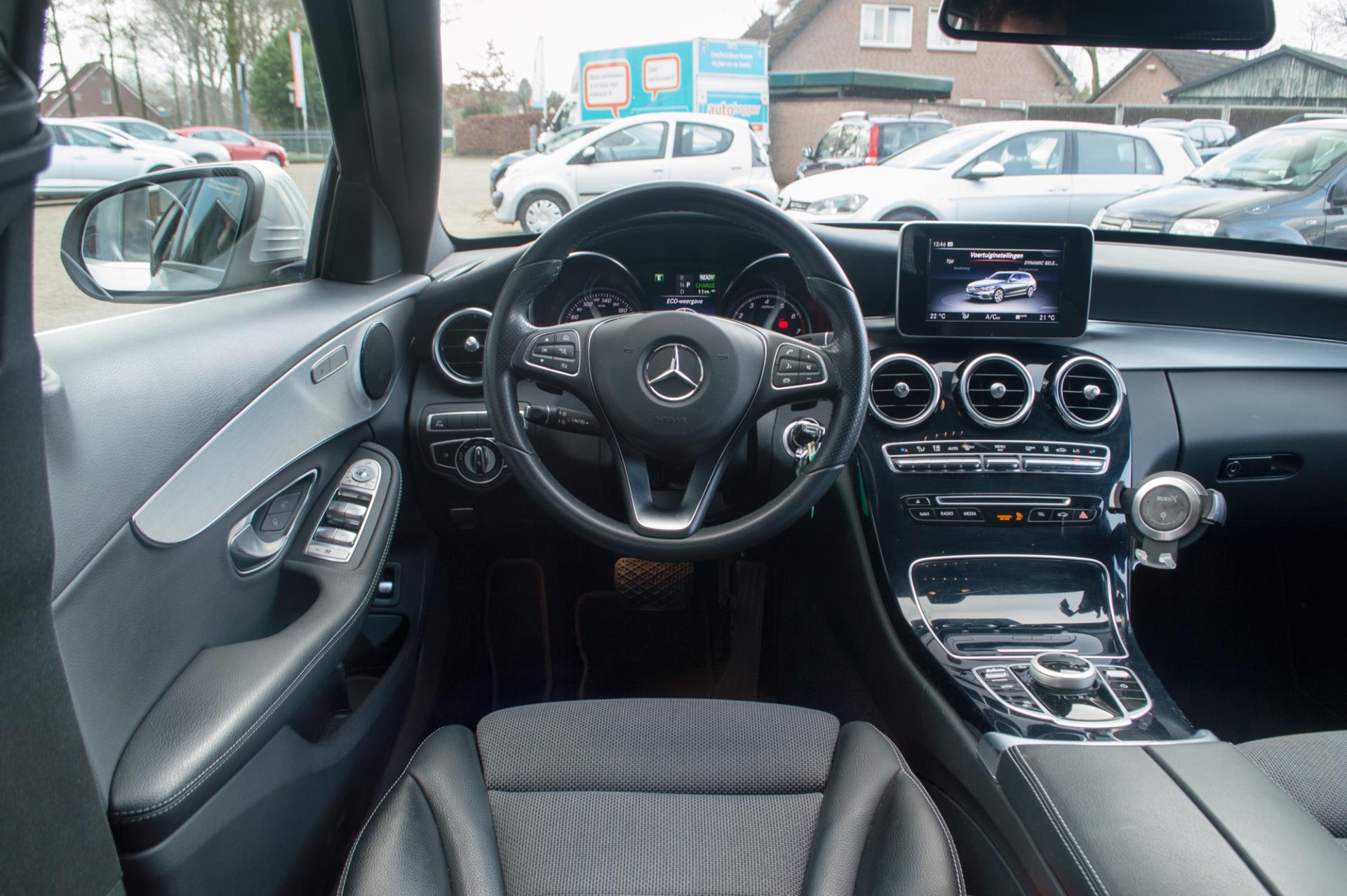 Foto van Mercedes-Benz C 350 E