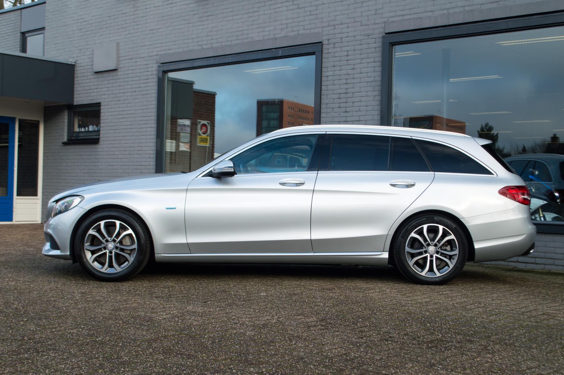 Foto van Mercedes-Benz C 350 E