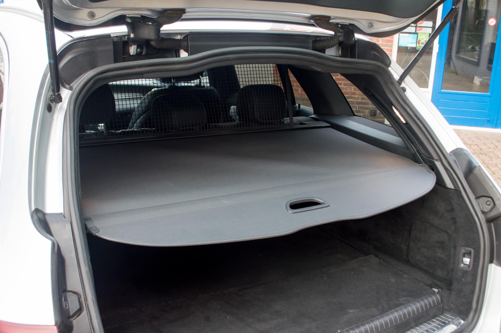 Foto van Mercedes-Benz C 350 E