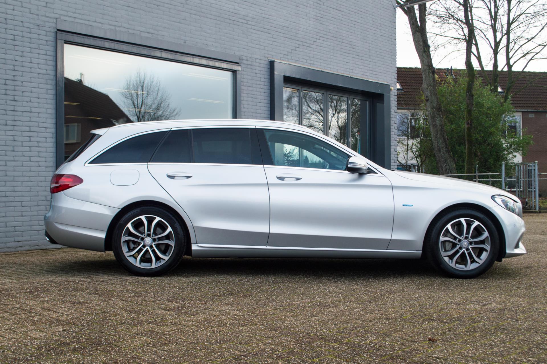 Foto van Mercedes-Benz C 350 E