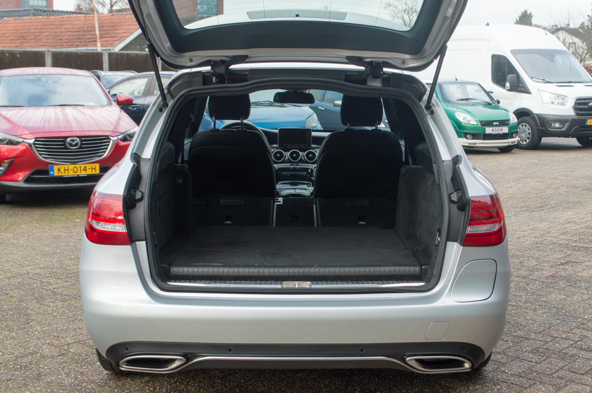 Foto van Mercedes-Benz C 350 E