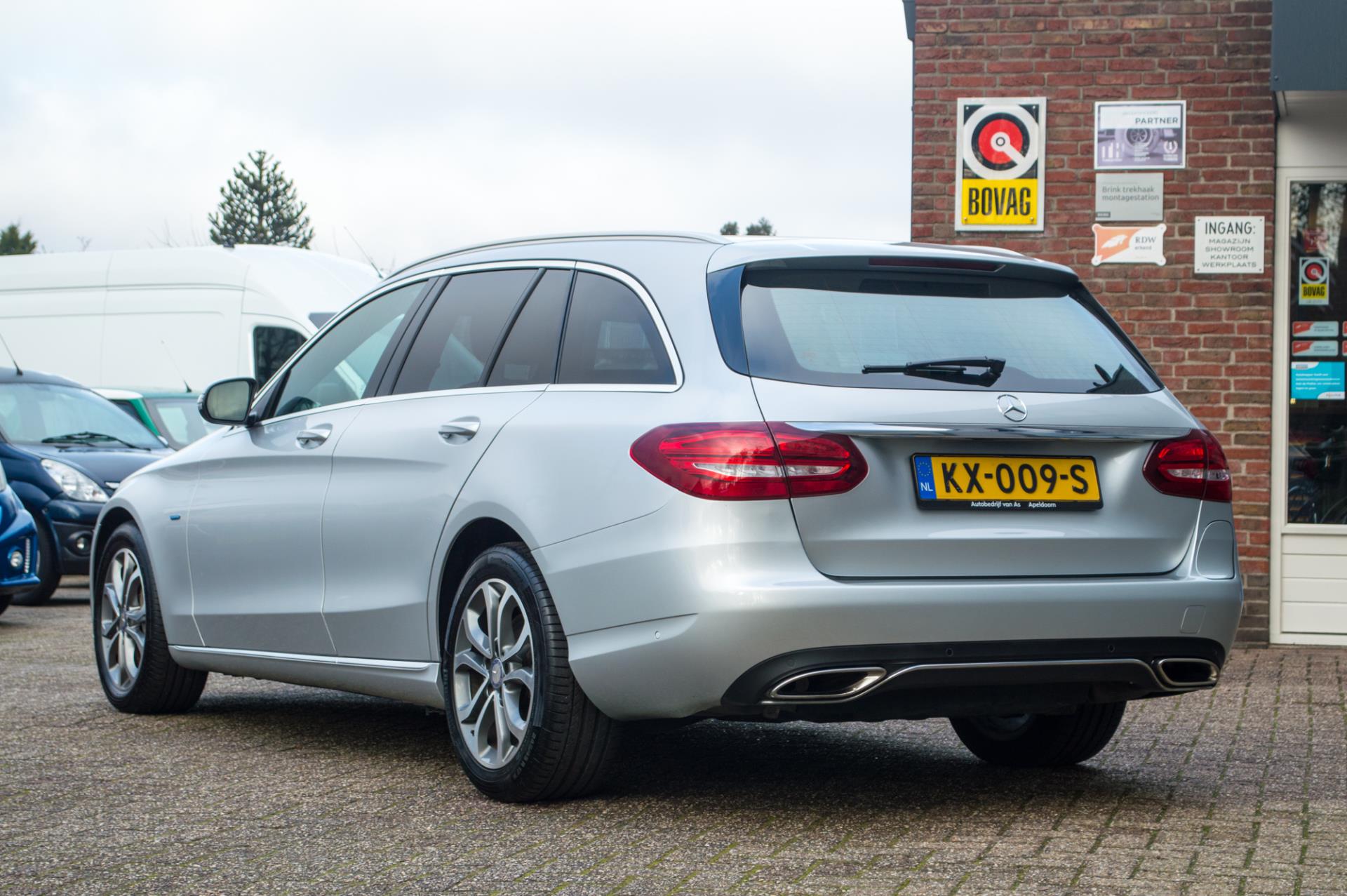 Foto van Mercedes-Benz C 350 E