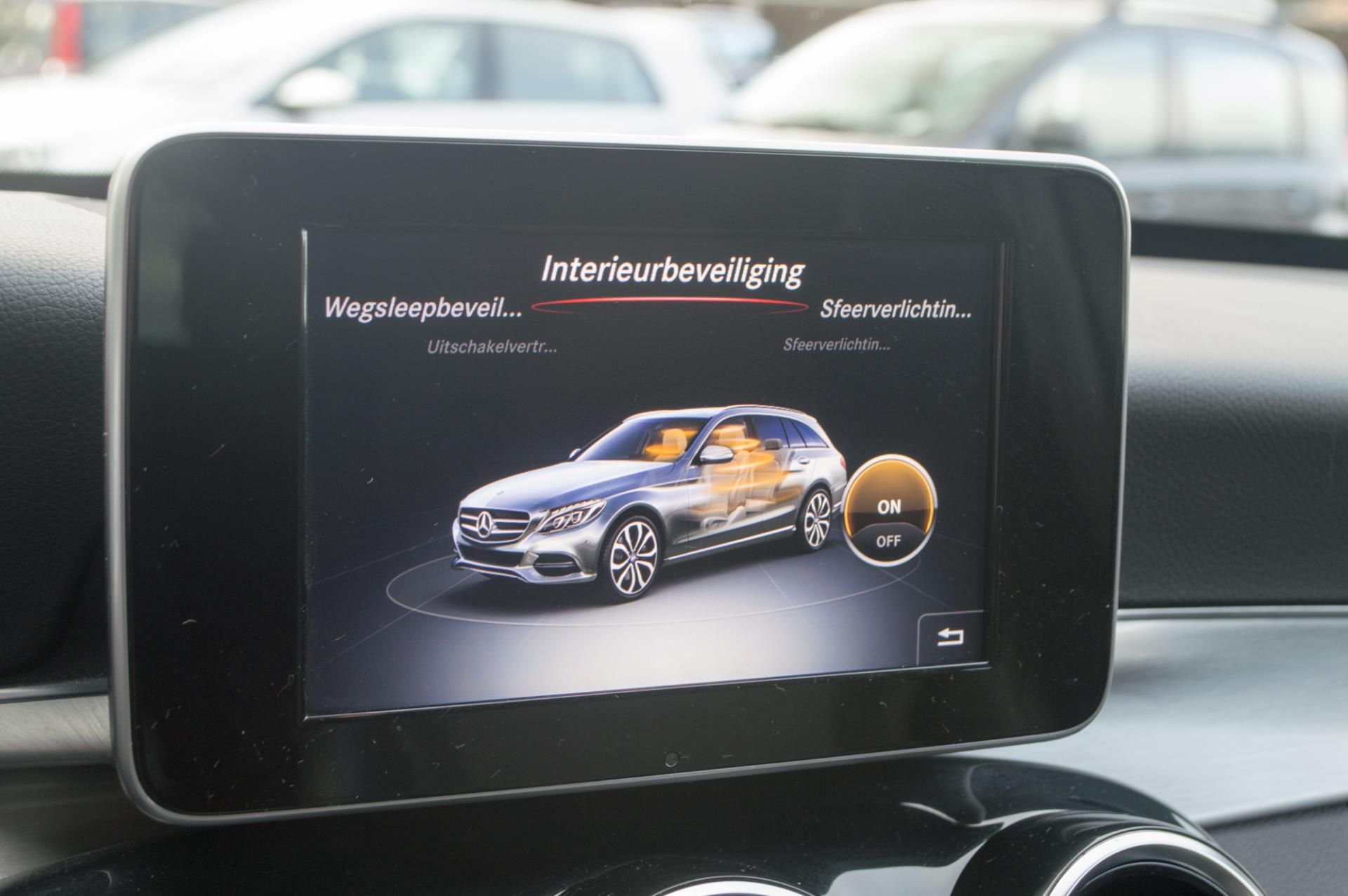 Foto van Mercedes-Benz C 350 E