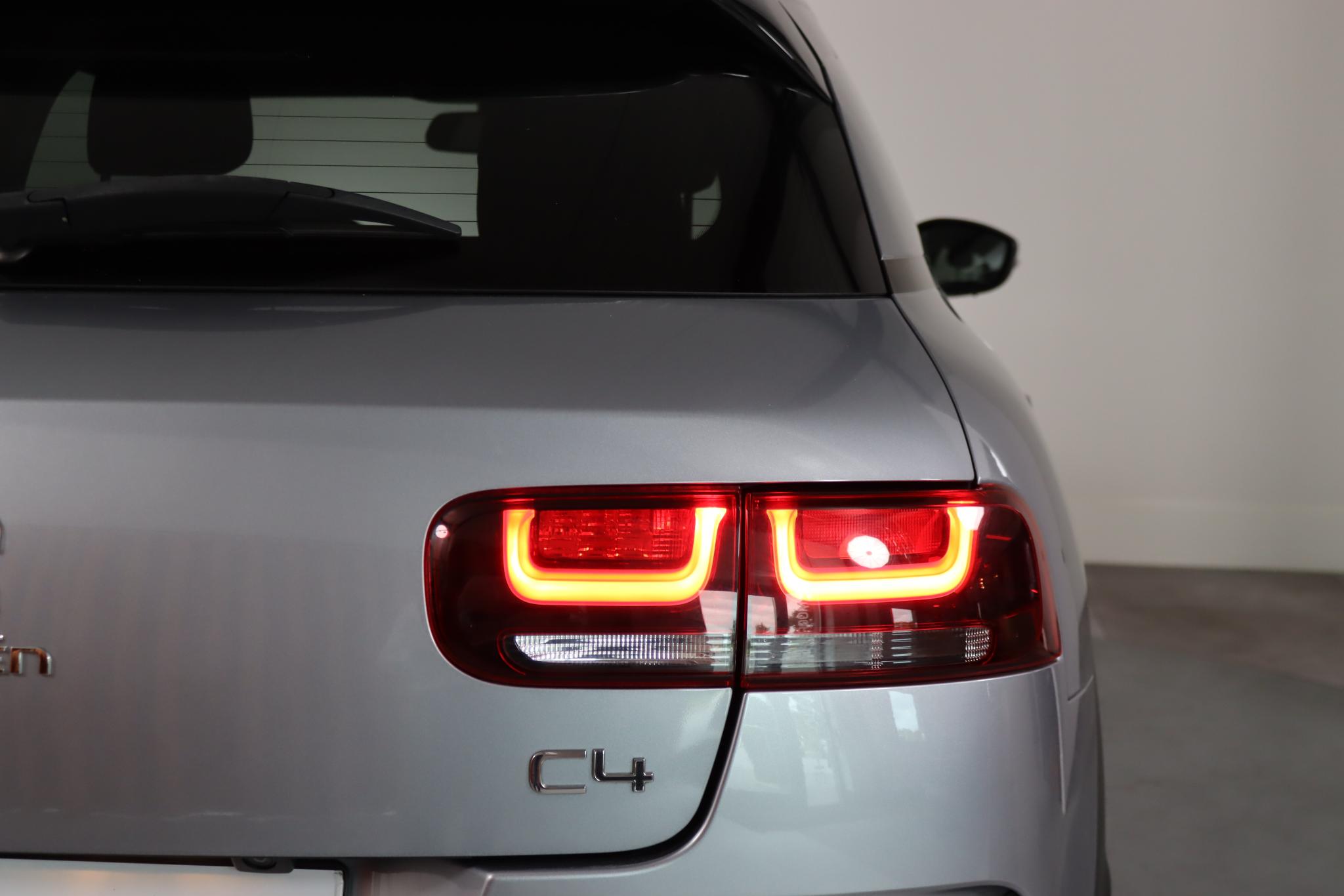 Foto van Citroen C4 Cactus