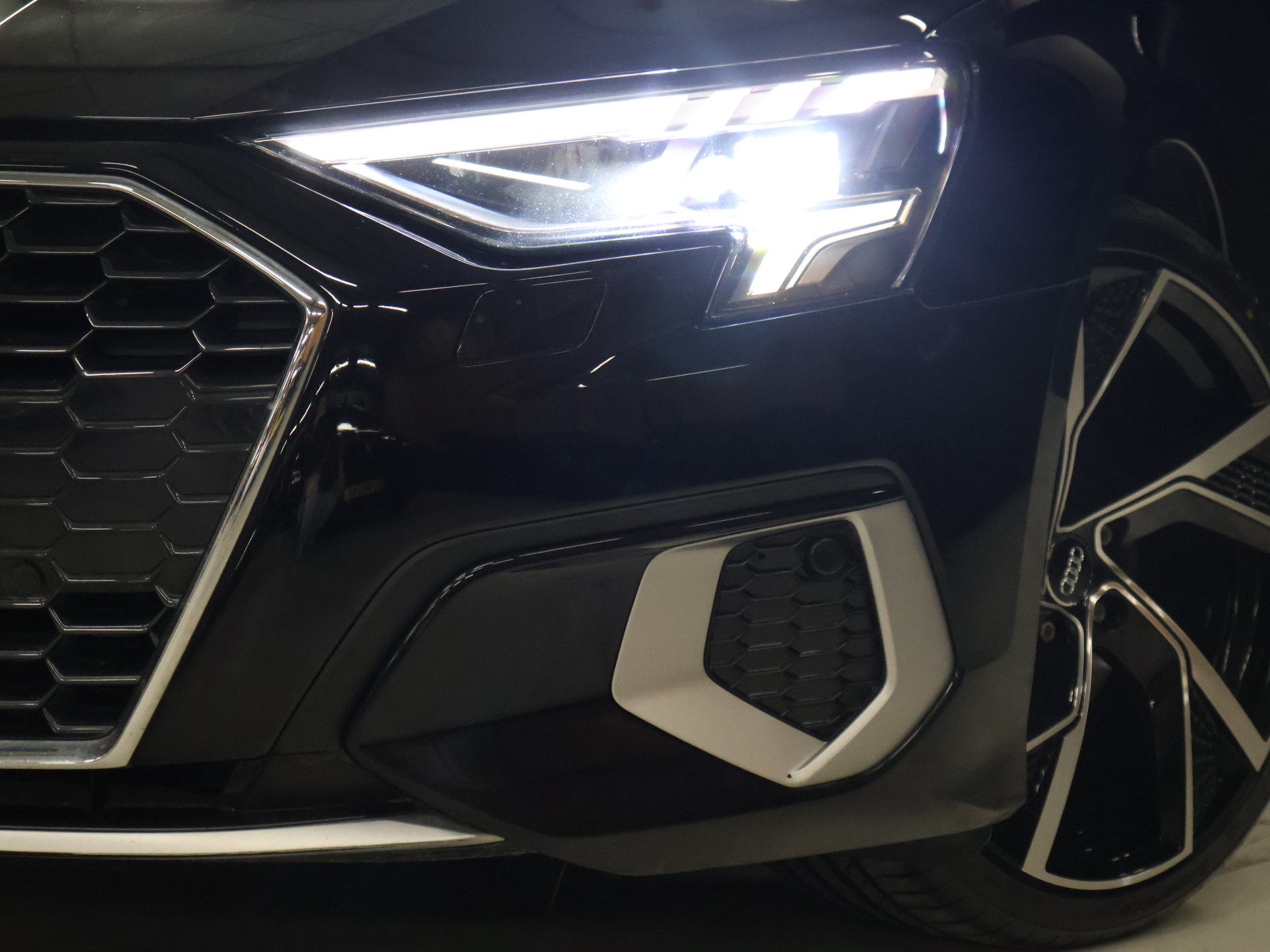 Foto van Audi A3 Limousine