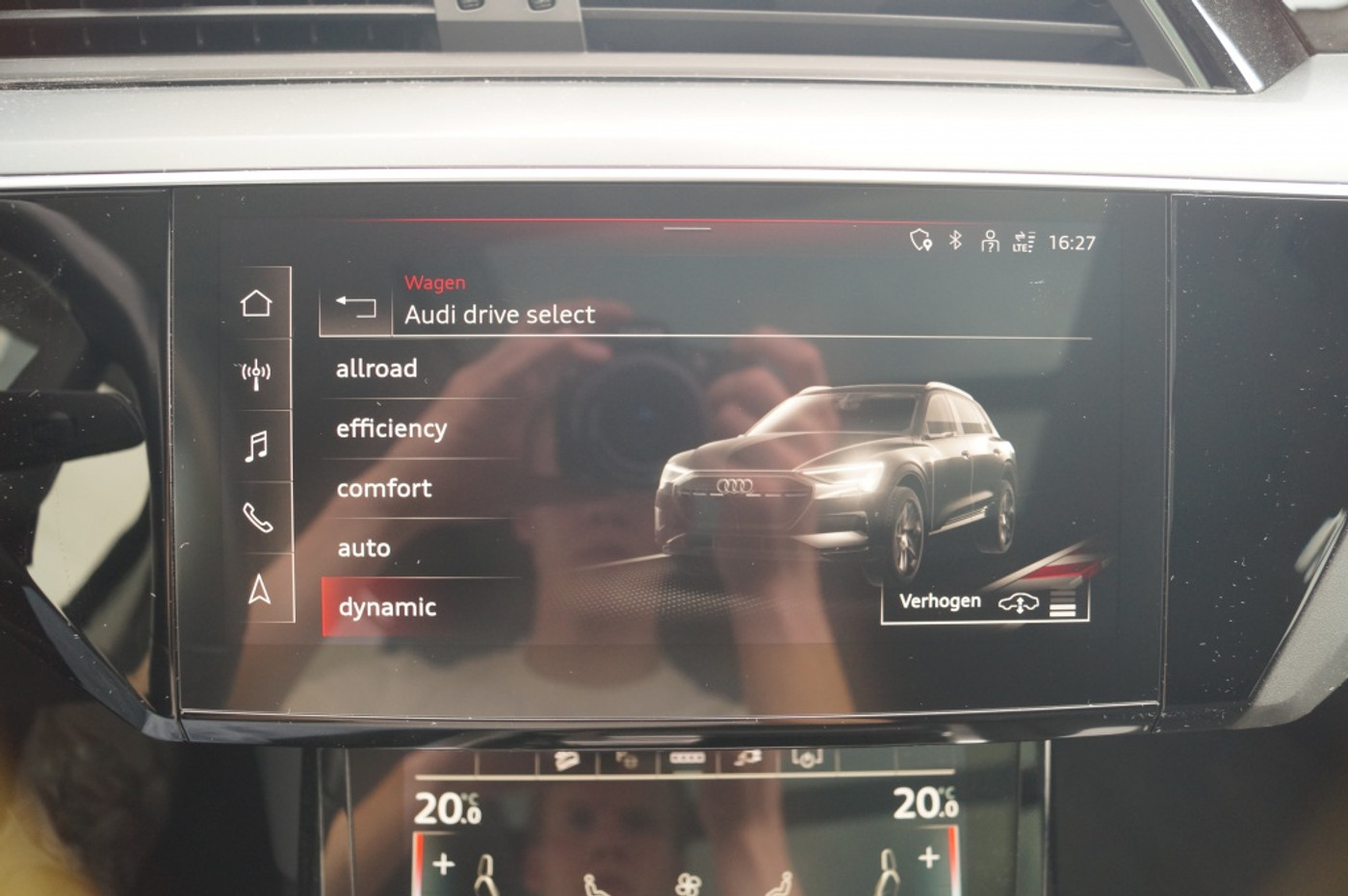 Foto van Audi E-tron 55