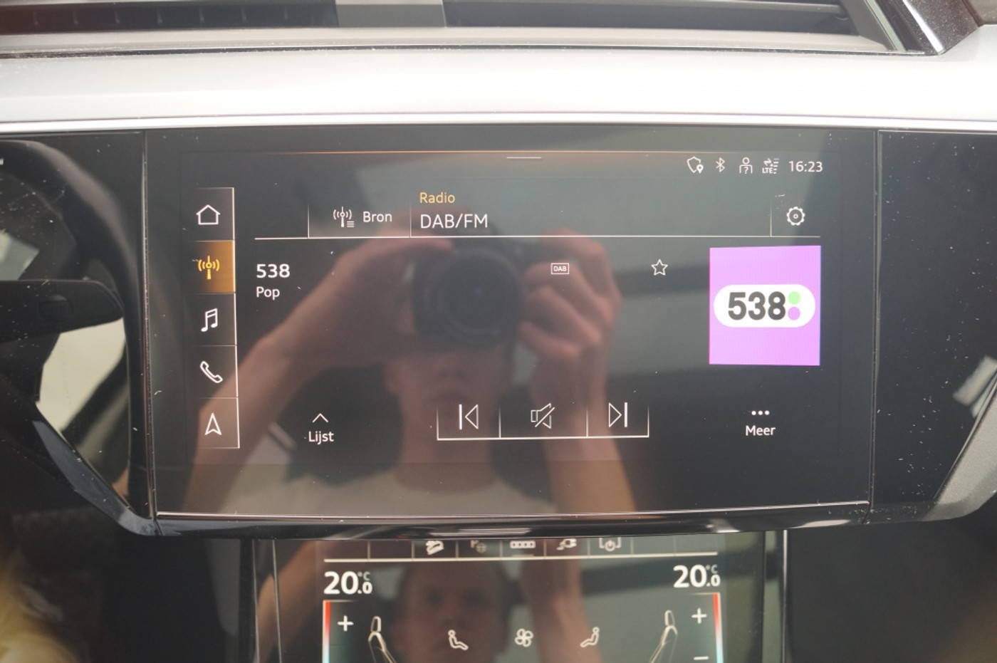 Foto van Audi E-tron 55