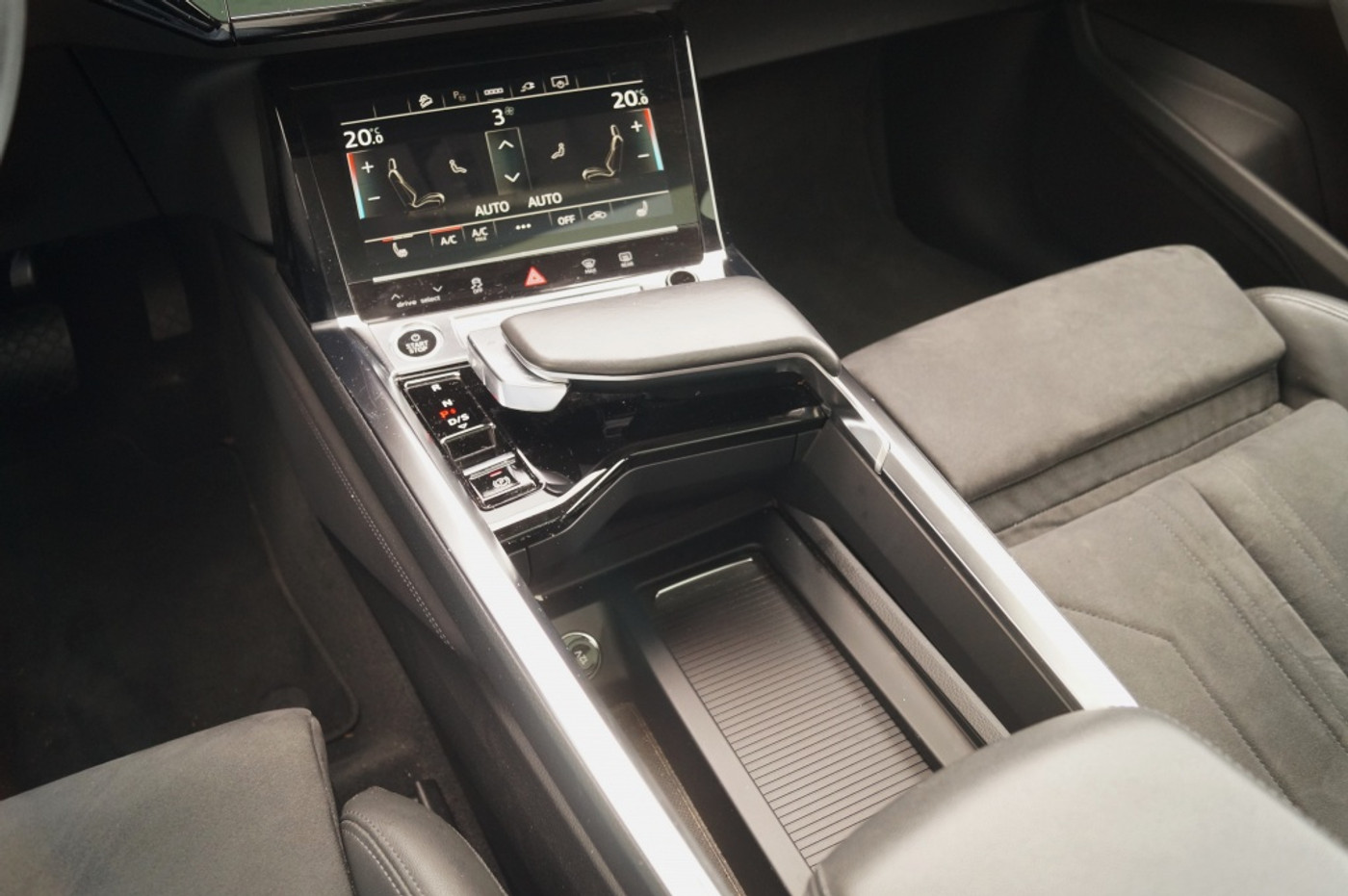 Foto van Audi E-tron 55